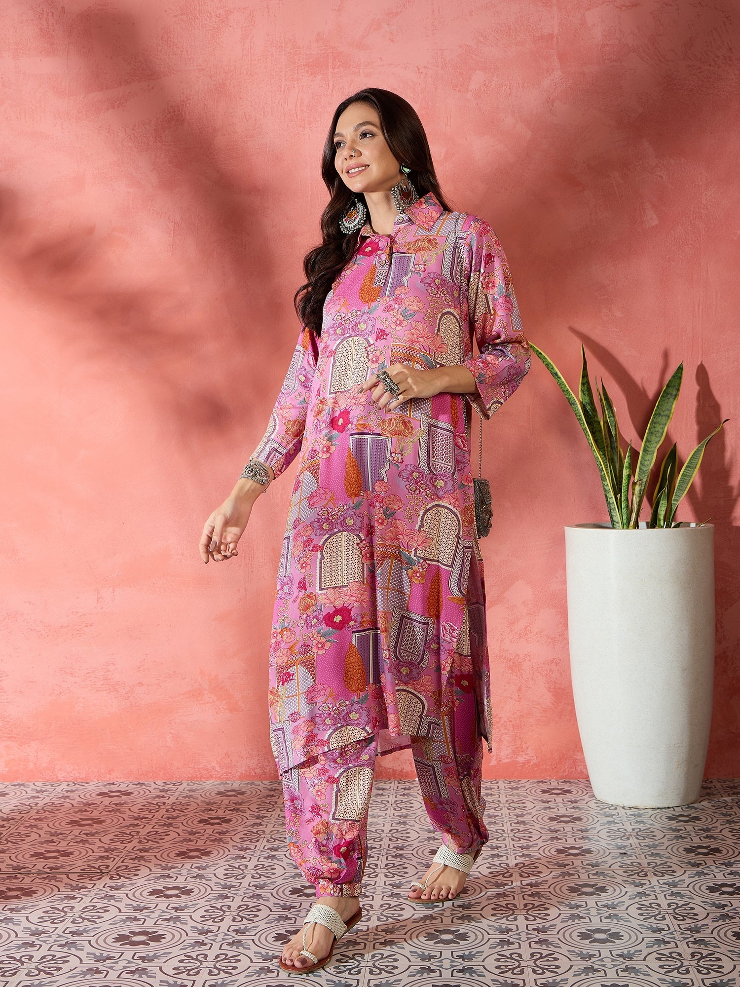 Women's Pink Window Print Collar Kurta Salwar Set - InWeave