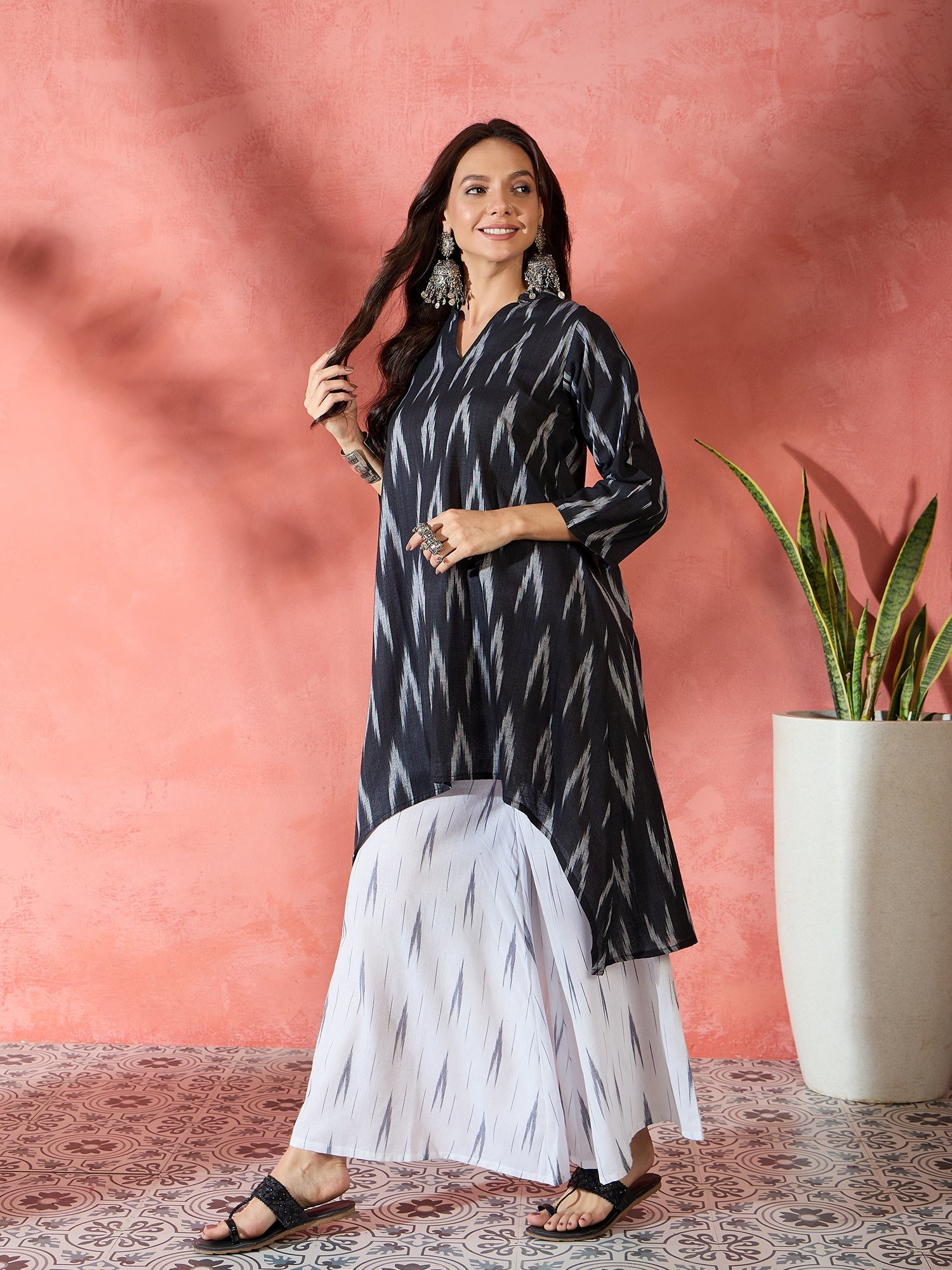 Women's Black White Ikkat Manderian Neck High Low Kurta Set - InWeave