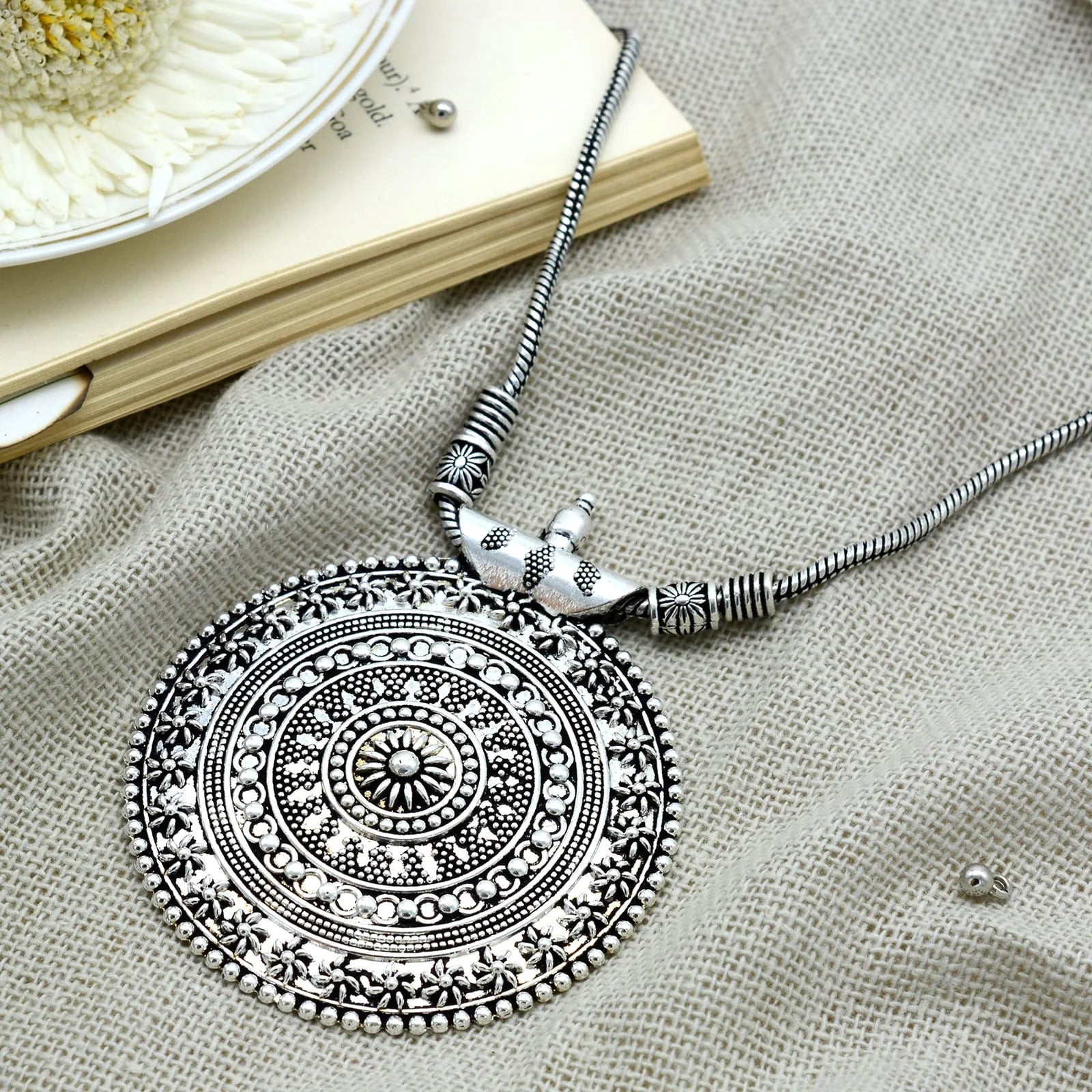 Color_Silver