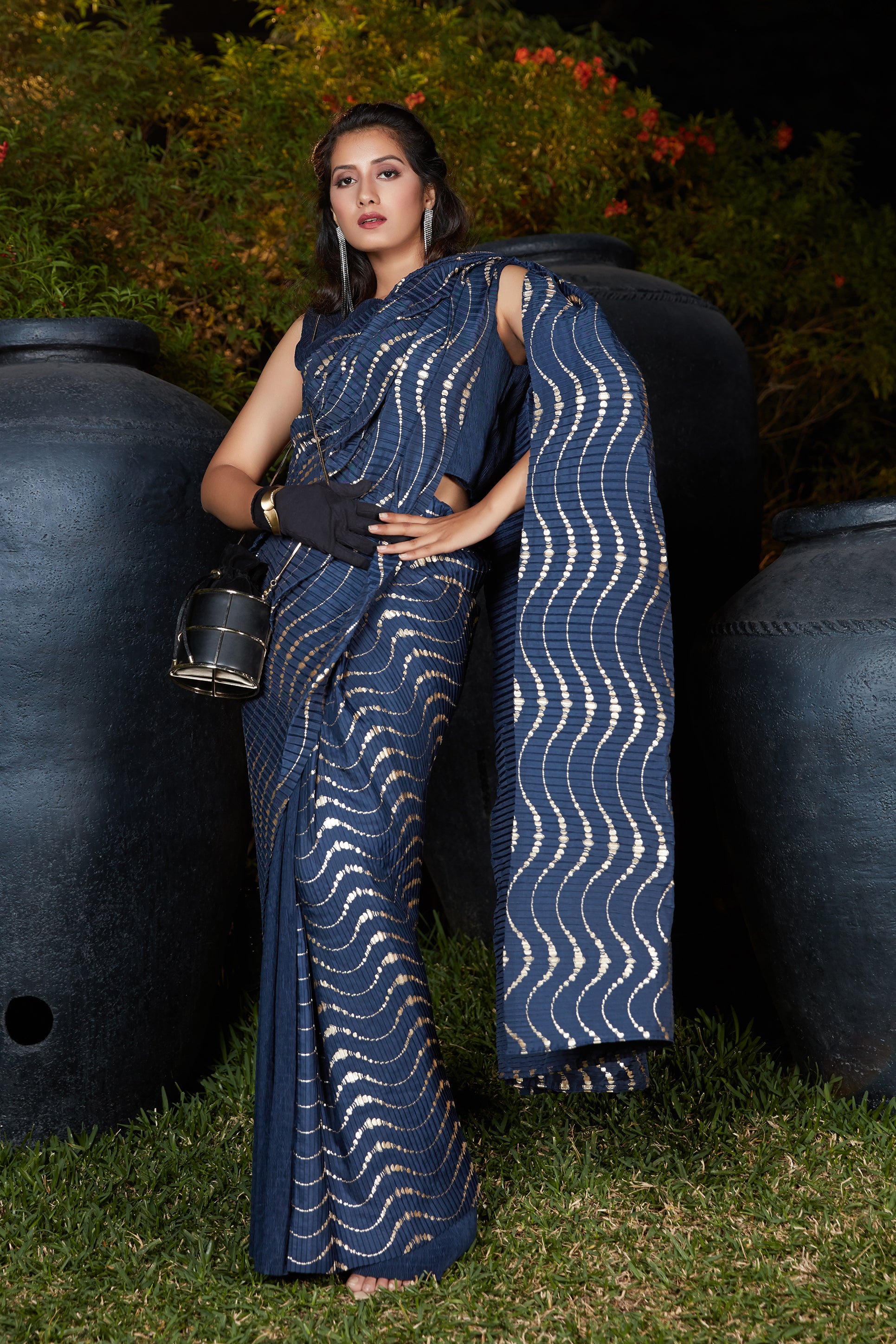 Women's Navy Blue Silk Foil Print With Plitting Saree - Shubhkala