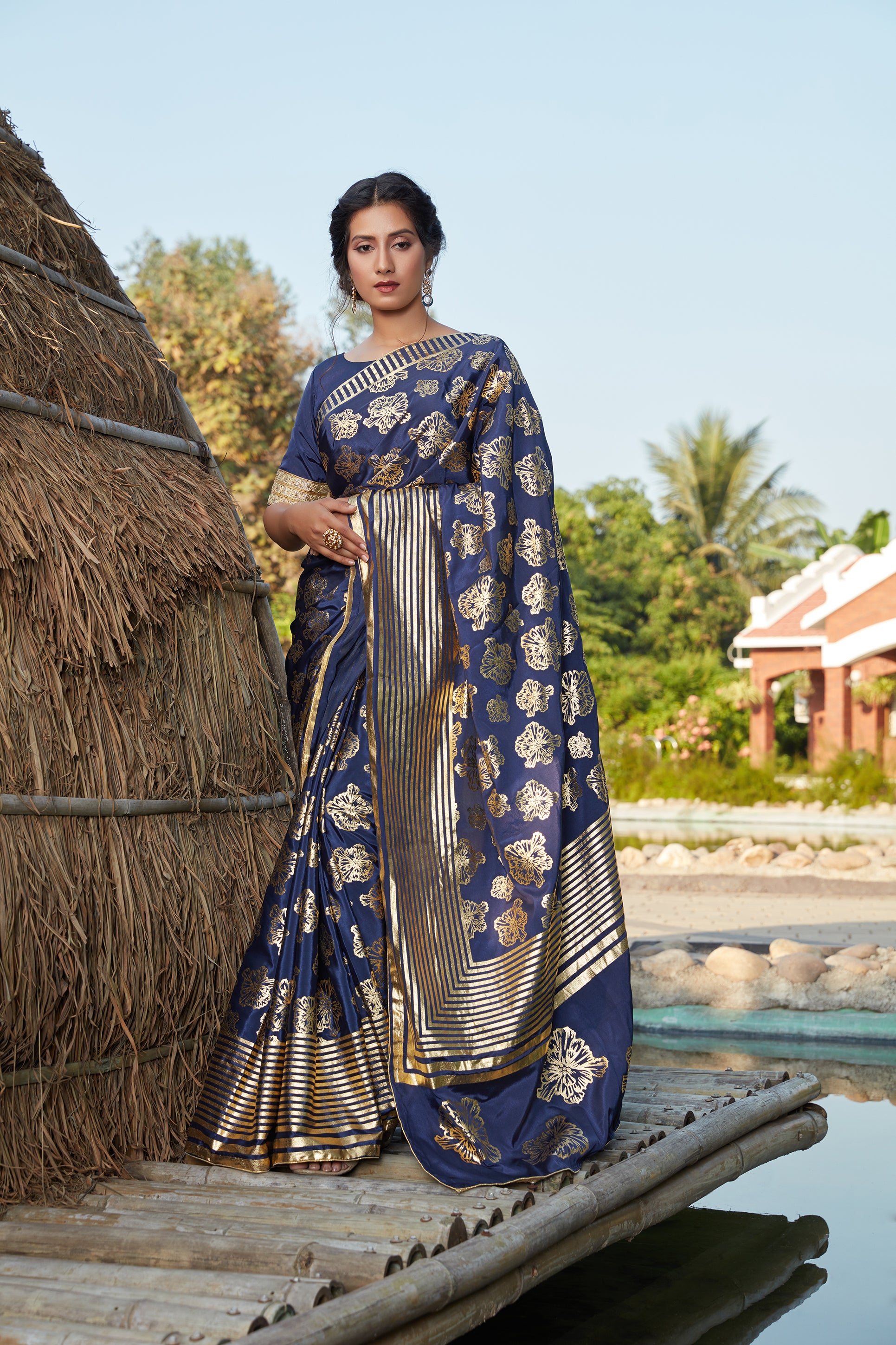 Women's Navy Blue Silk Foil Printed Saree - Shubhkala