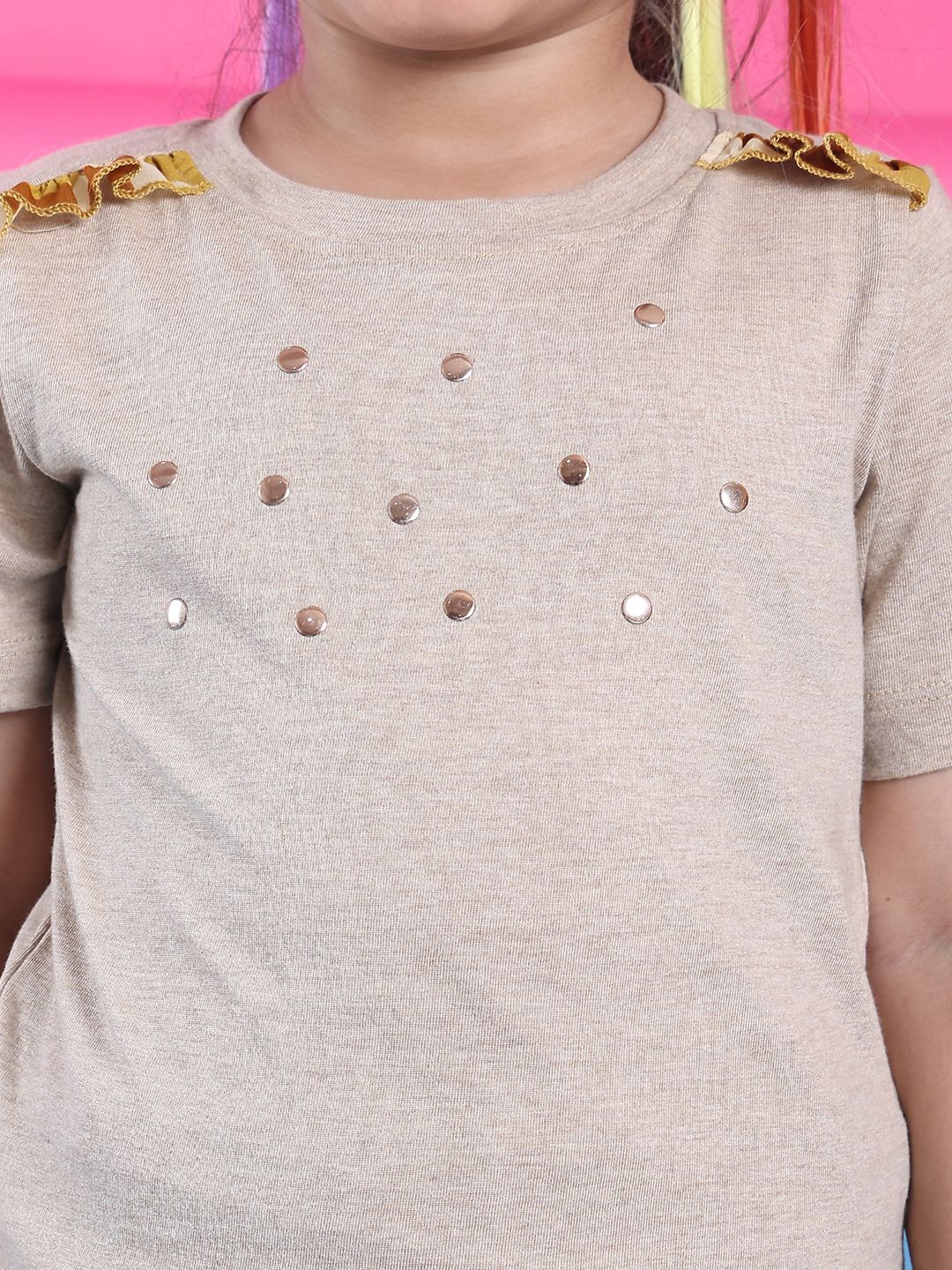 Color_Beige