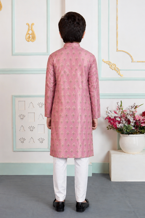 Color_Pink