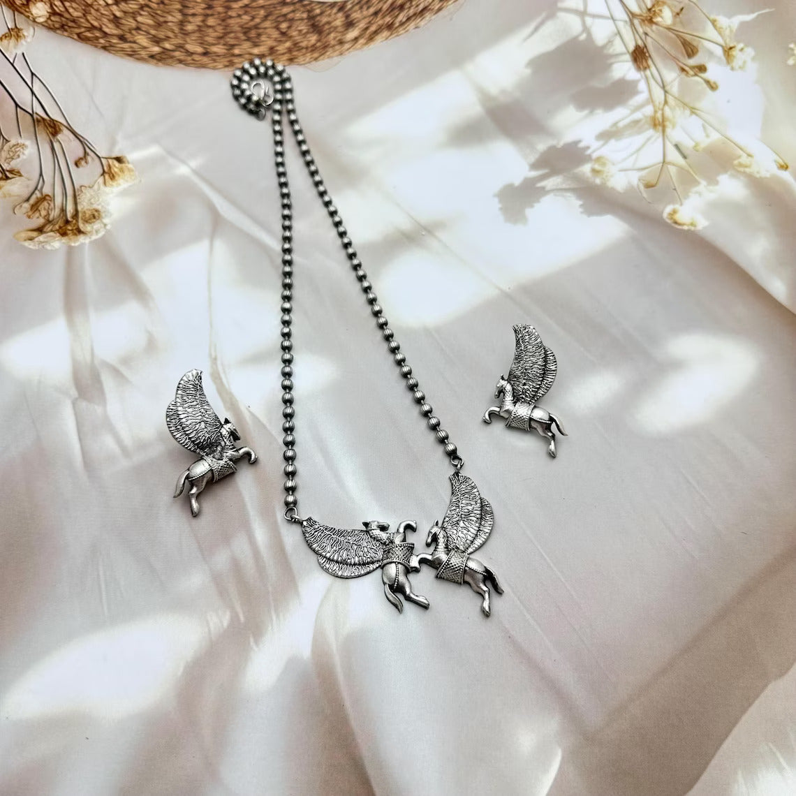 Color_Silver