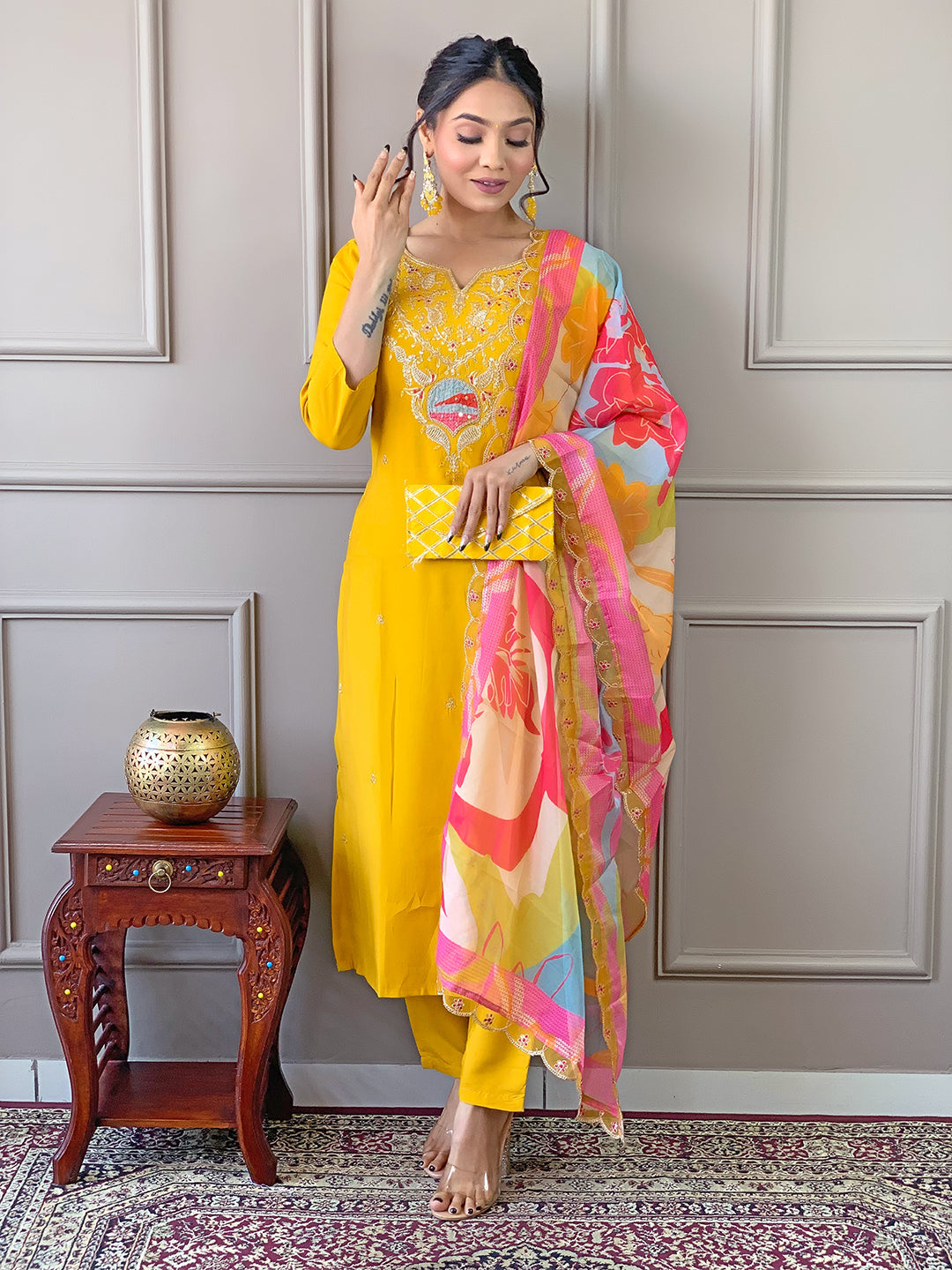 Women's Round Neck Embroidered Work Viscose Fabric Kurta & Pant With Dupatta Set - Taantav