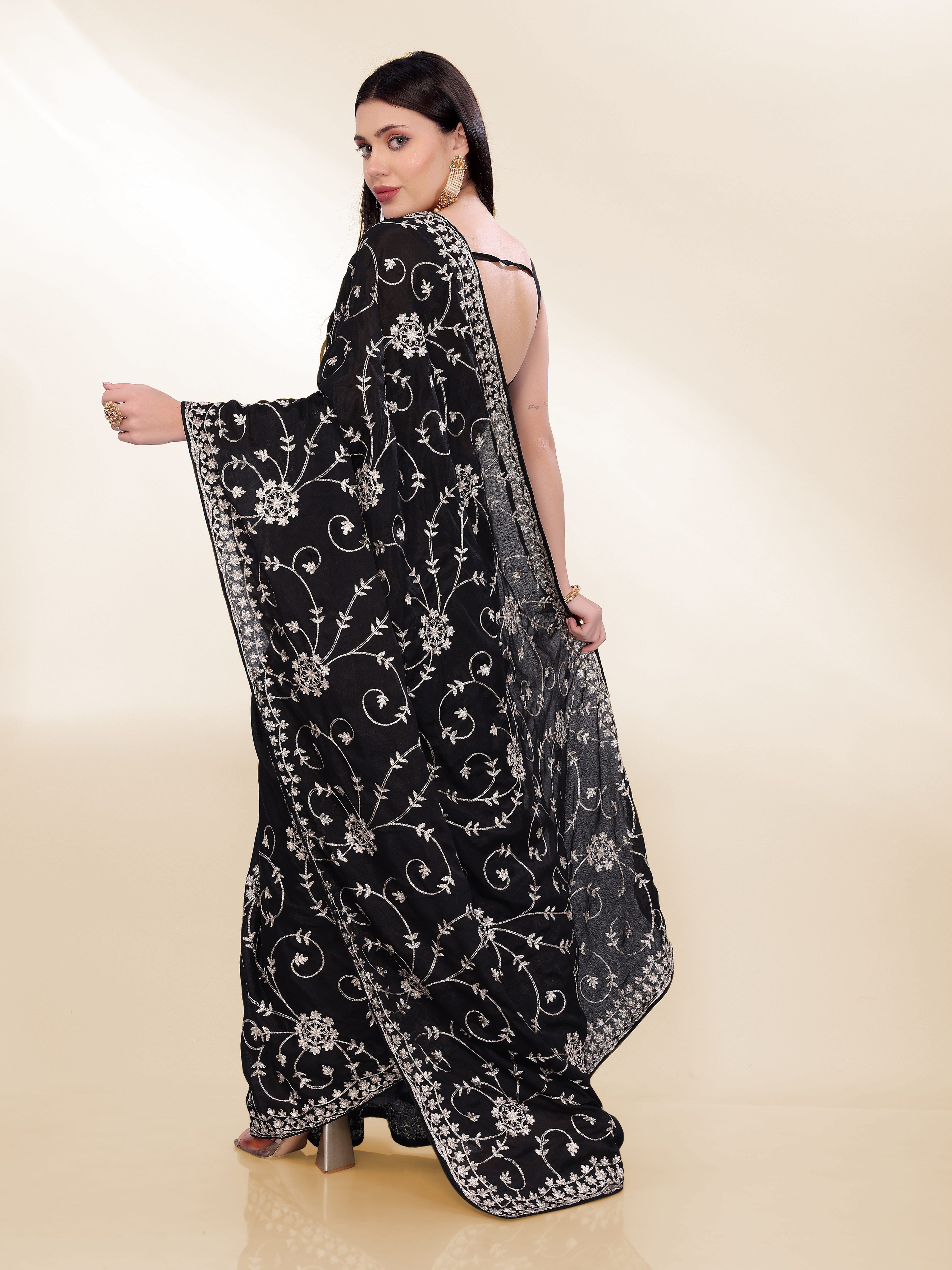 Color_Black