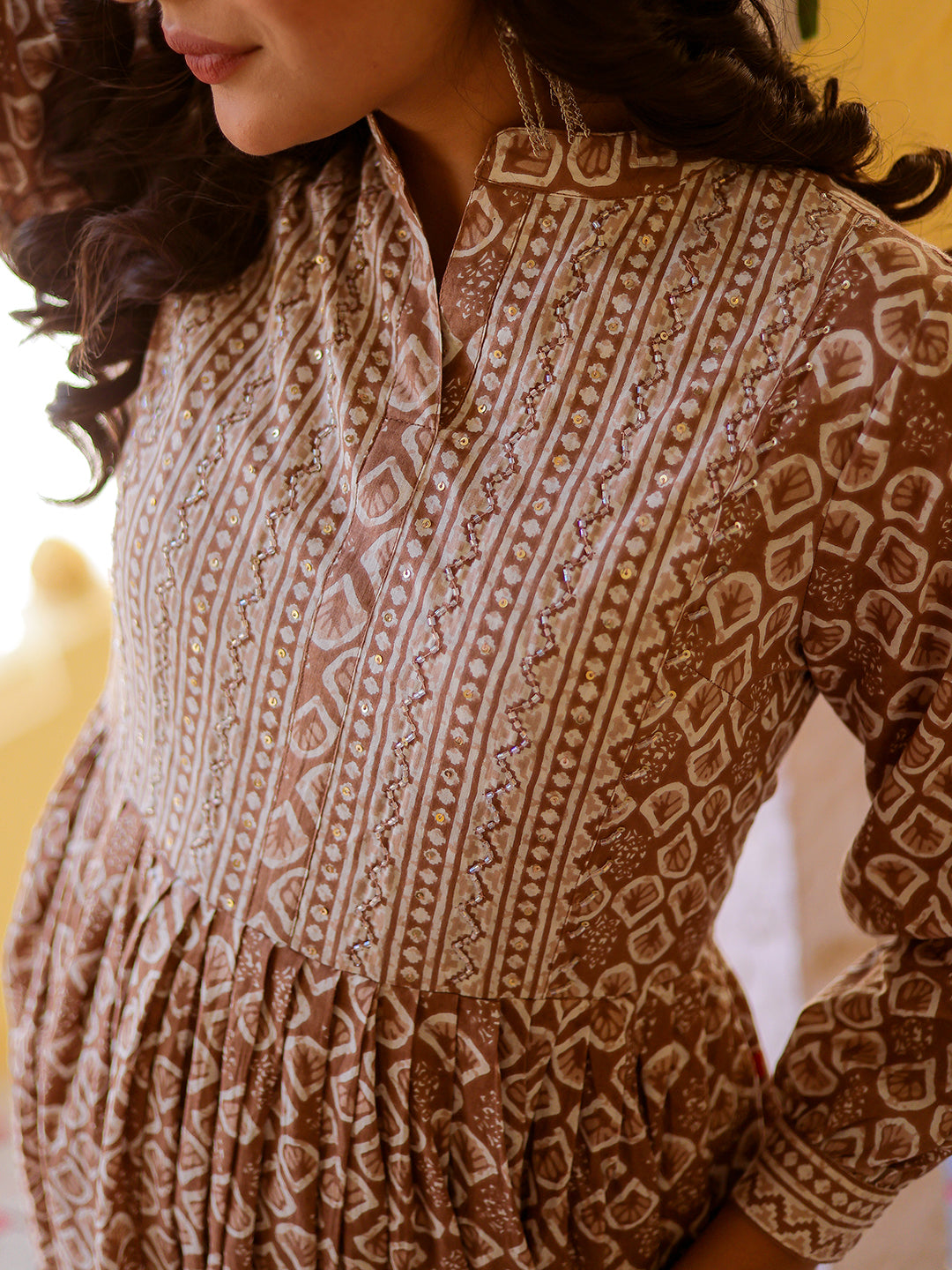 Color_Beige