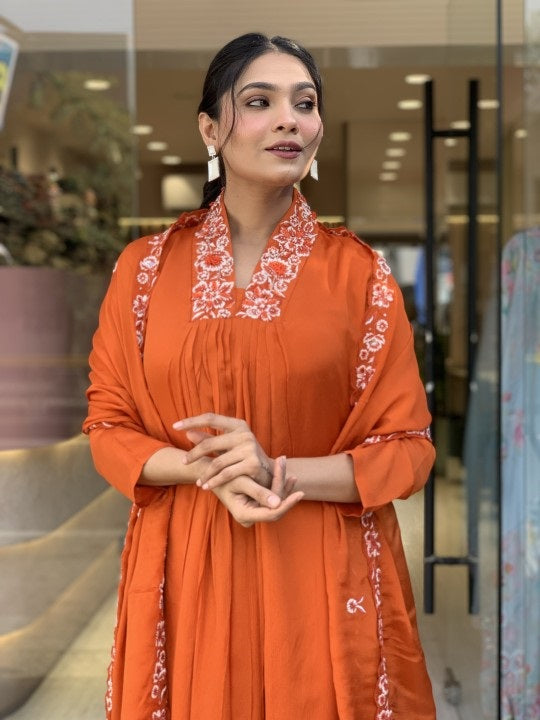 Color_Orange