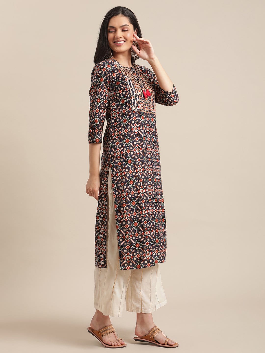 Women's Blue And Maroon Abstract Printed Kurta With Gota Work On Yoke And 3/4Th Sleeves