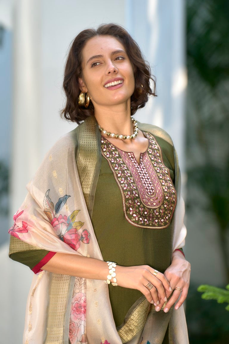 Women's Olive Green  Vatican Embroidery  Kurta Set