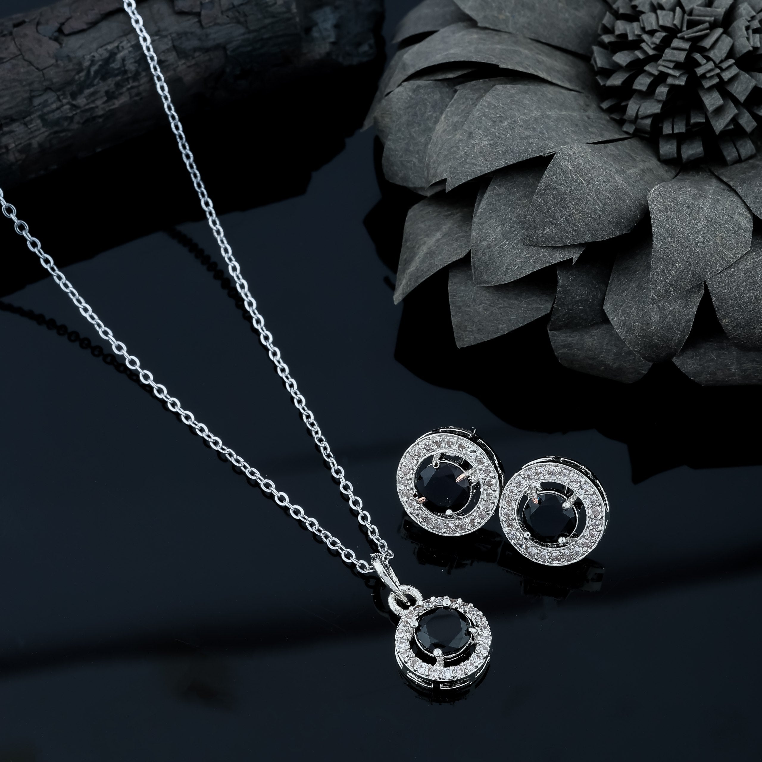 Color_Silver
