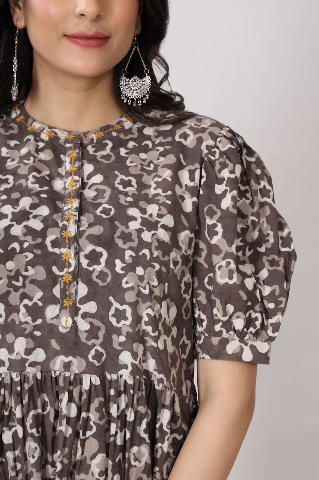 Color_Brown
