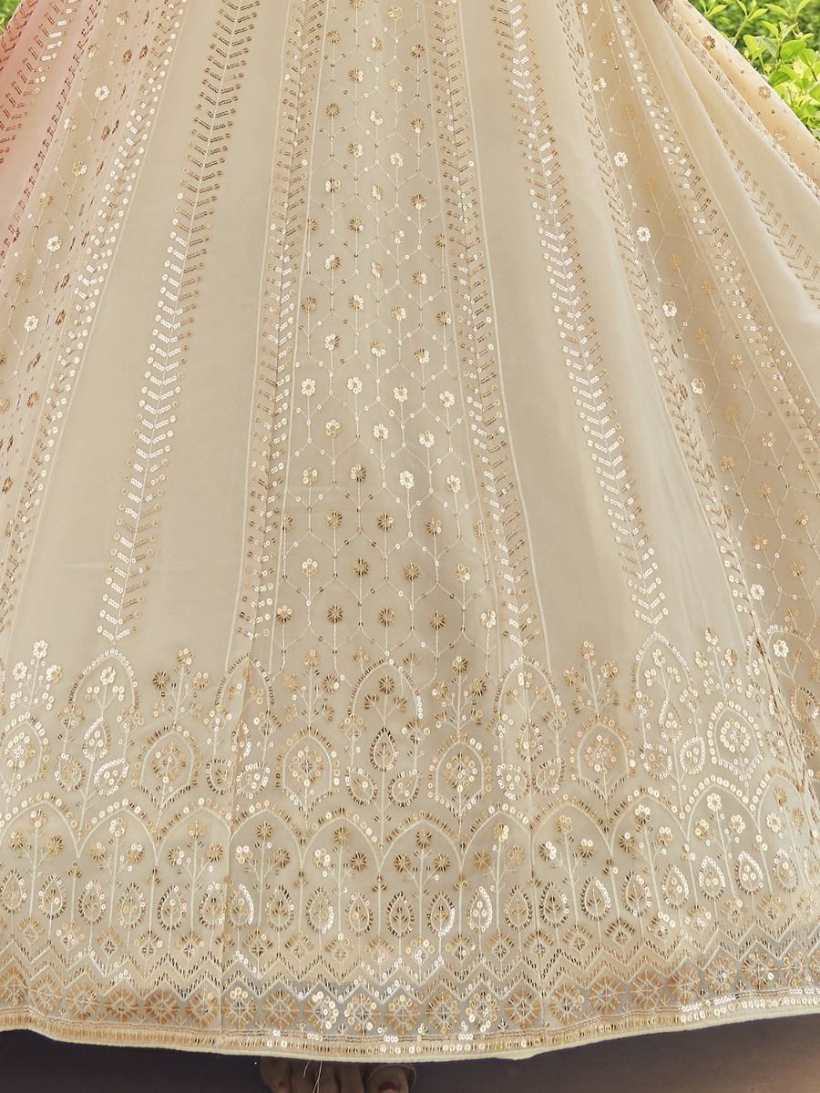 Color_Beige