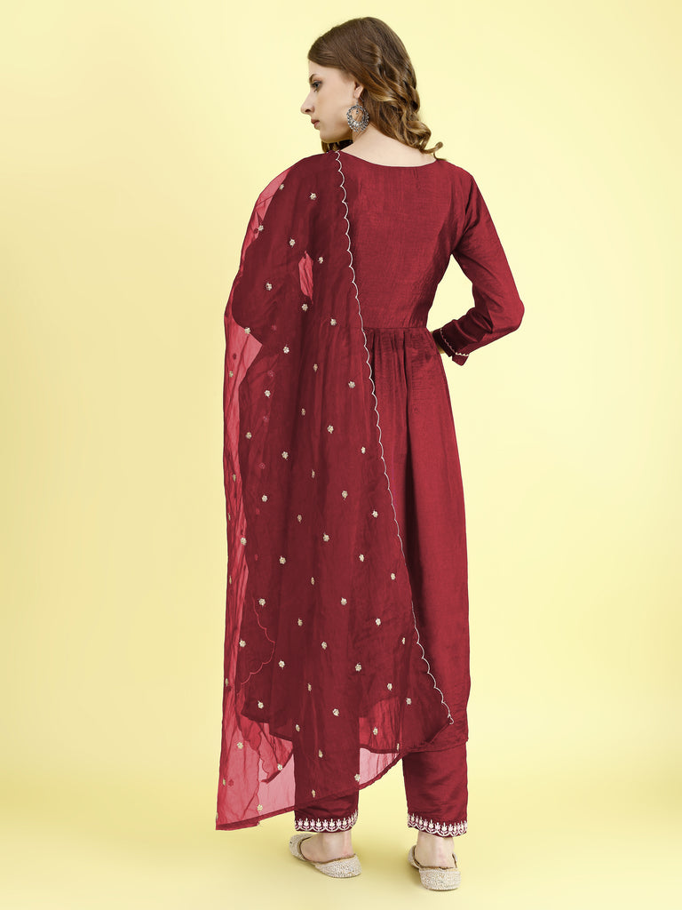 Color_Maroon