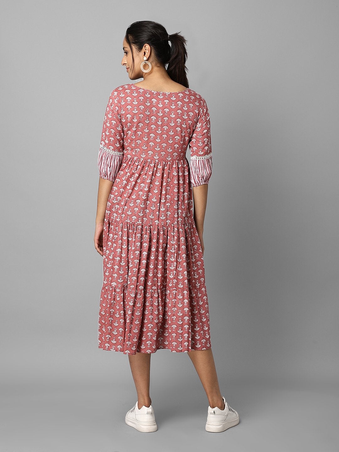 Women's Pink Floral Printed Triered A-Line Dress