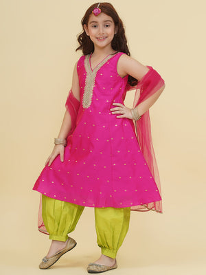 Color_pink