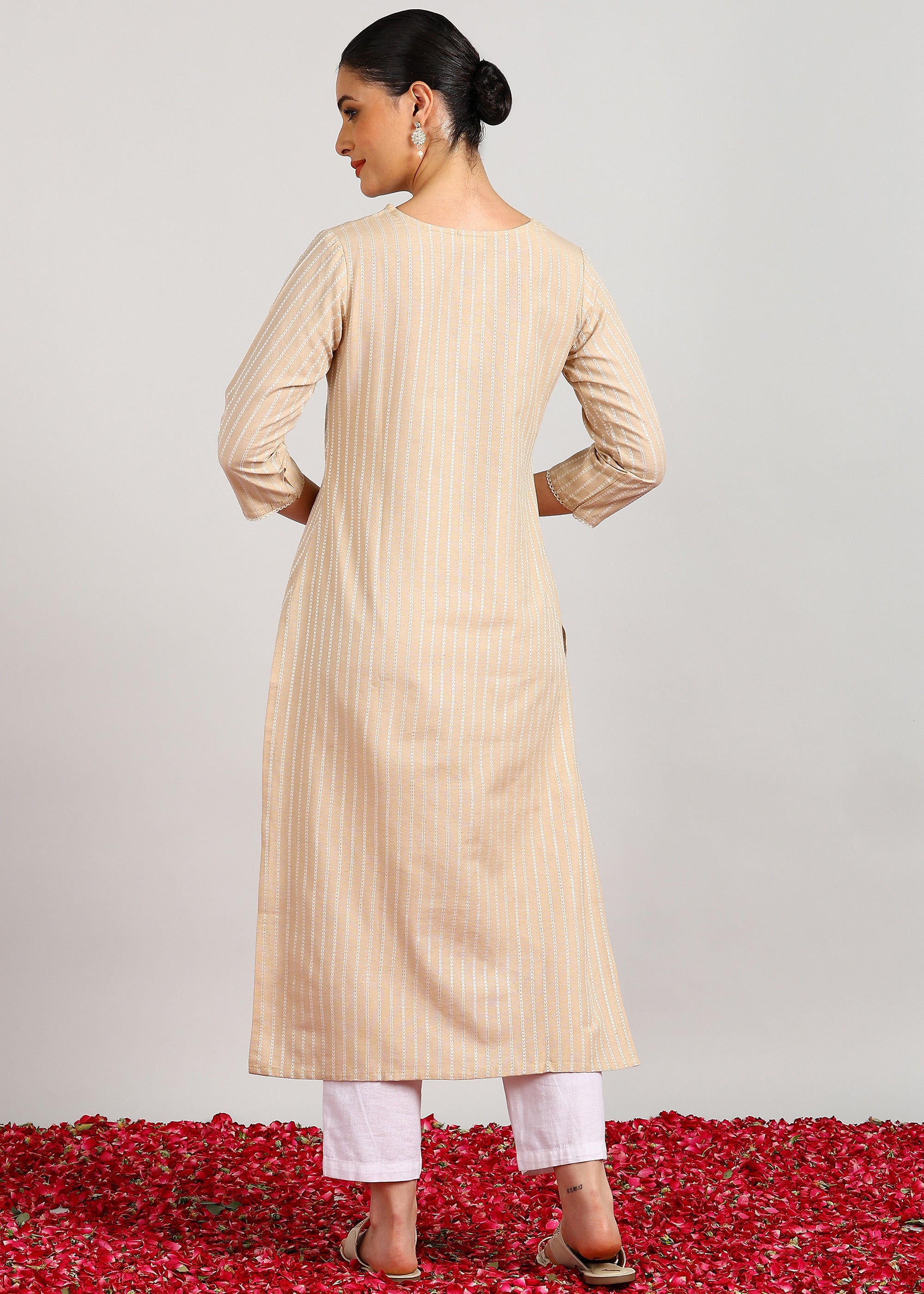Color_Beige