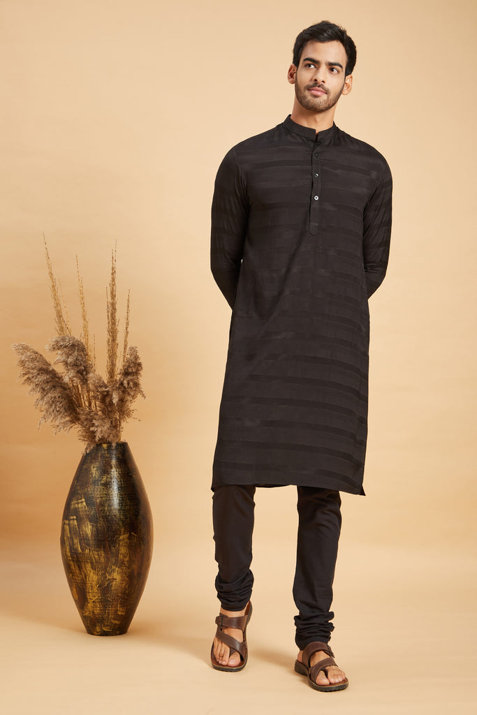 Men's Black Color Stygian Basik Kurta Jacquard