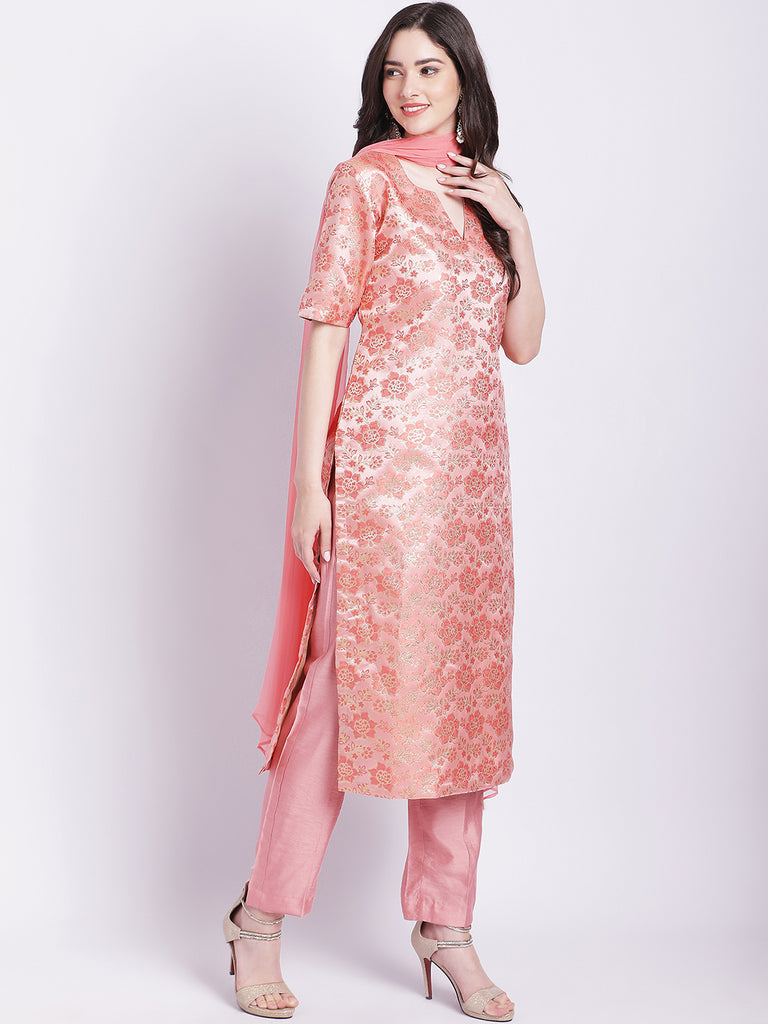 Women's Peach Banarsi Straight Kurti With Pants And Chiffon Dupatta