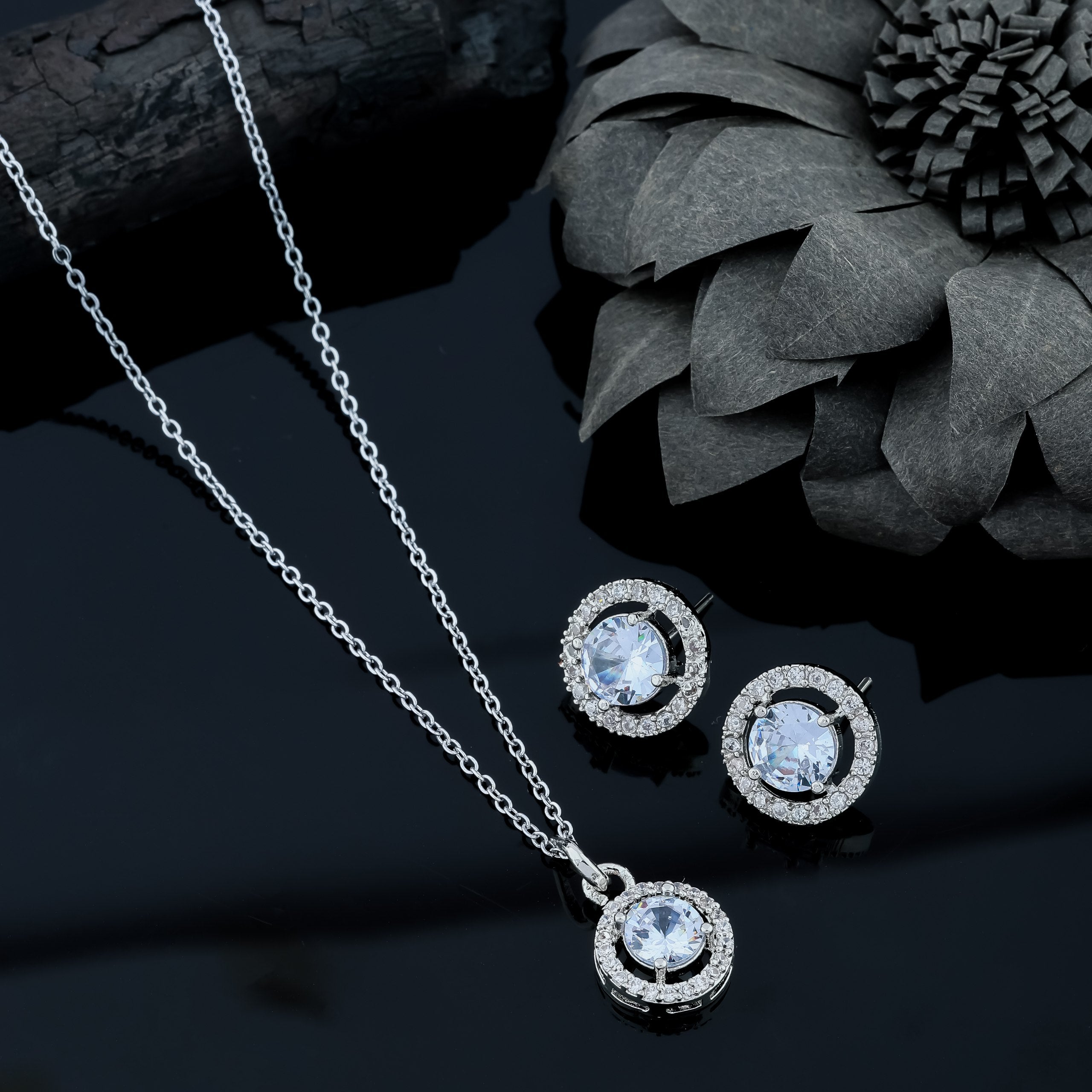 Color_Silver