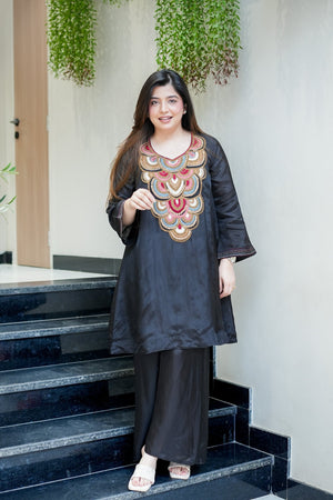 Color_Black