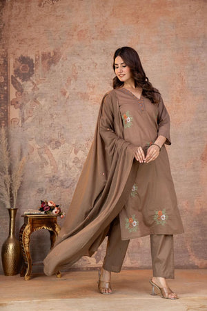 Color_Brown