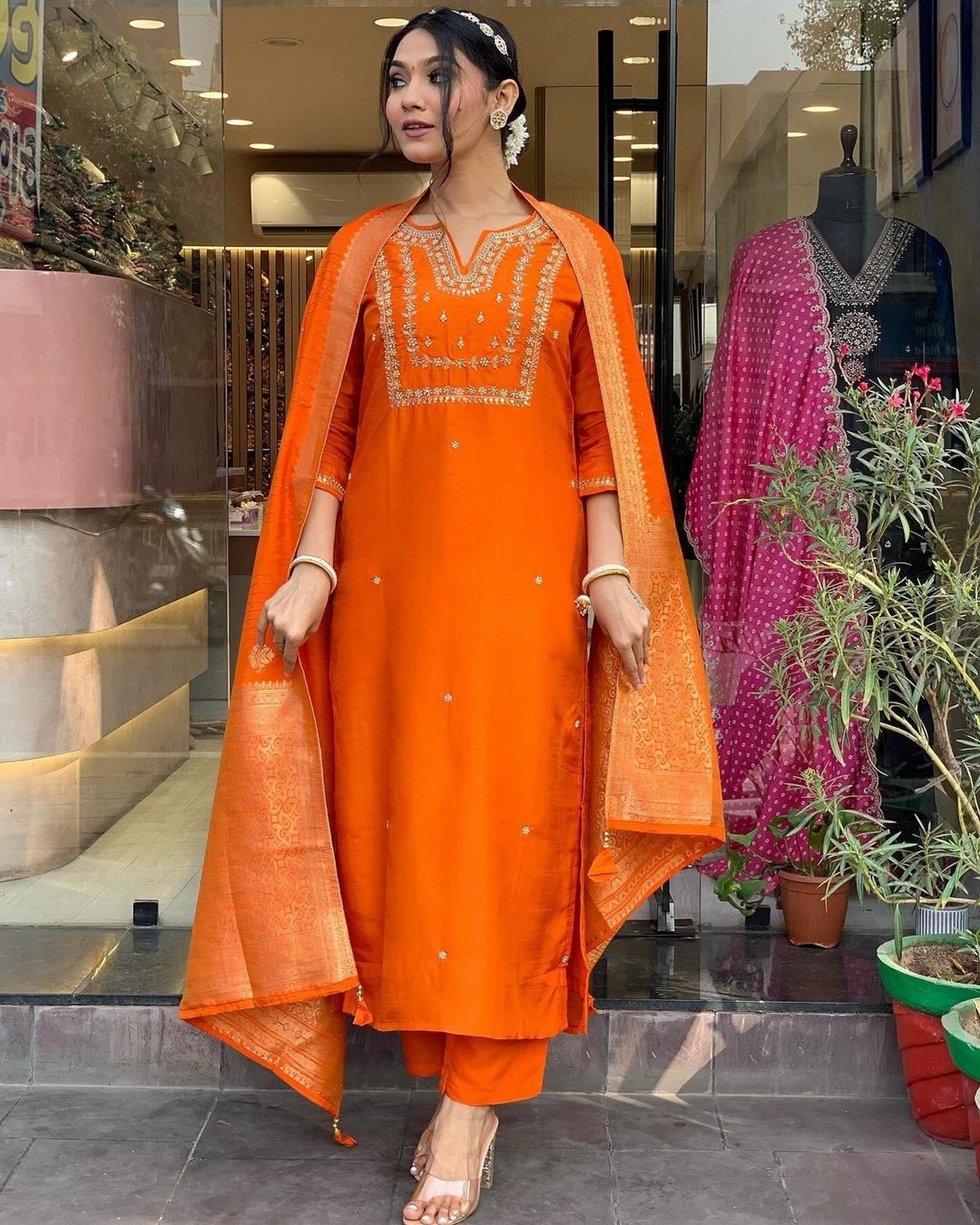 Color_Orange