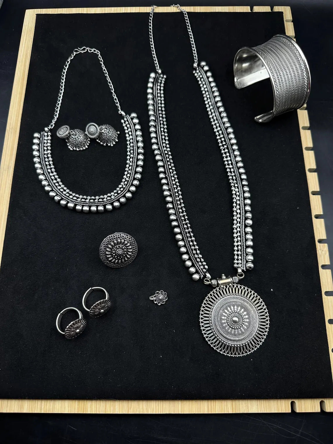 Color_Silver