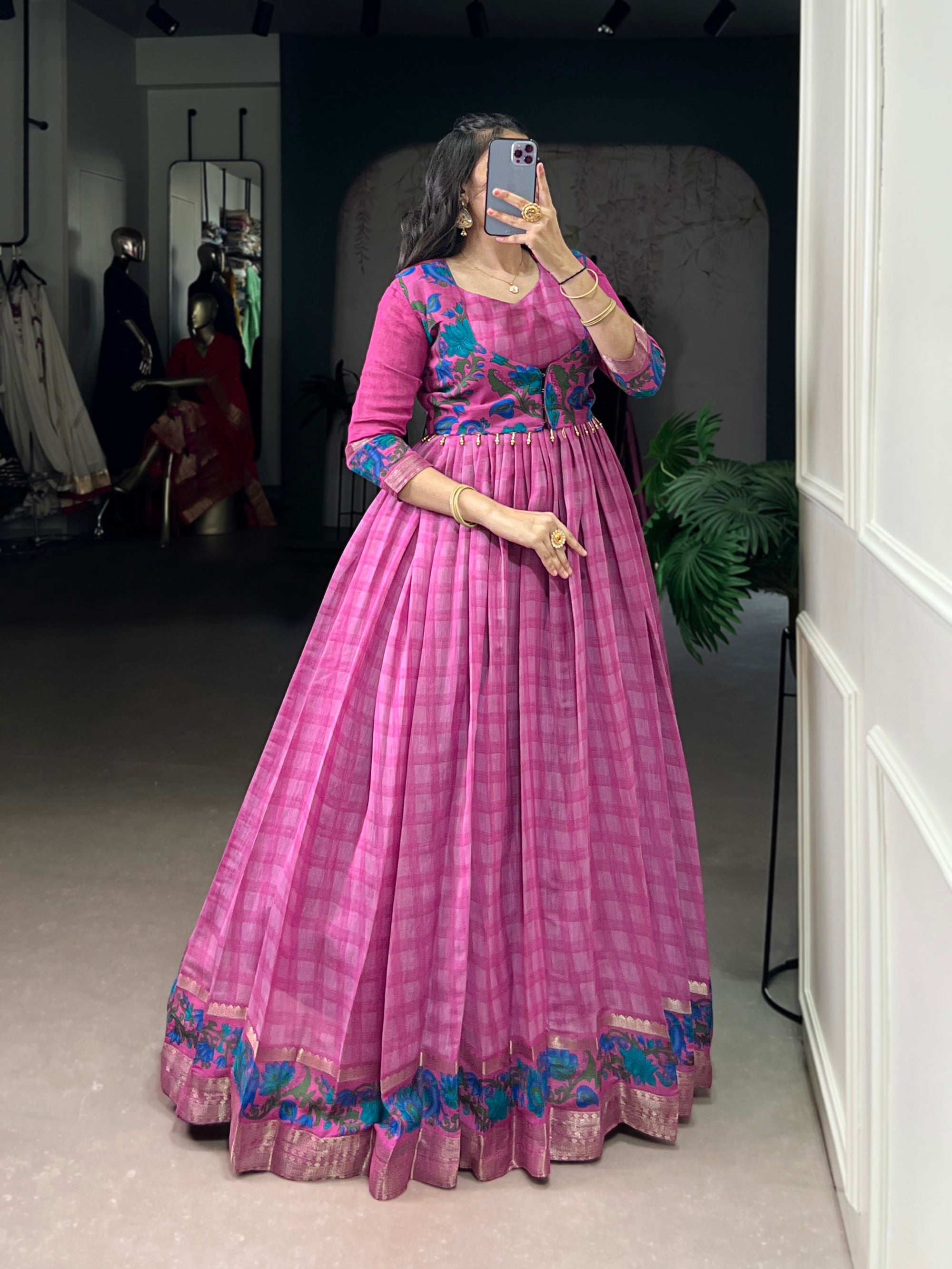 Color_Pink