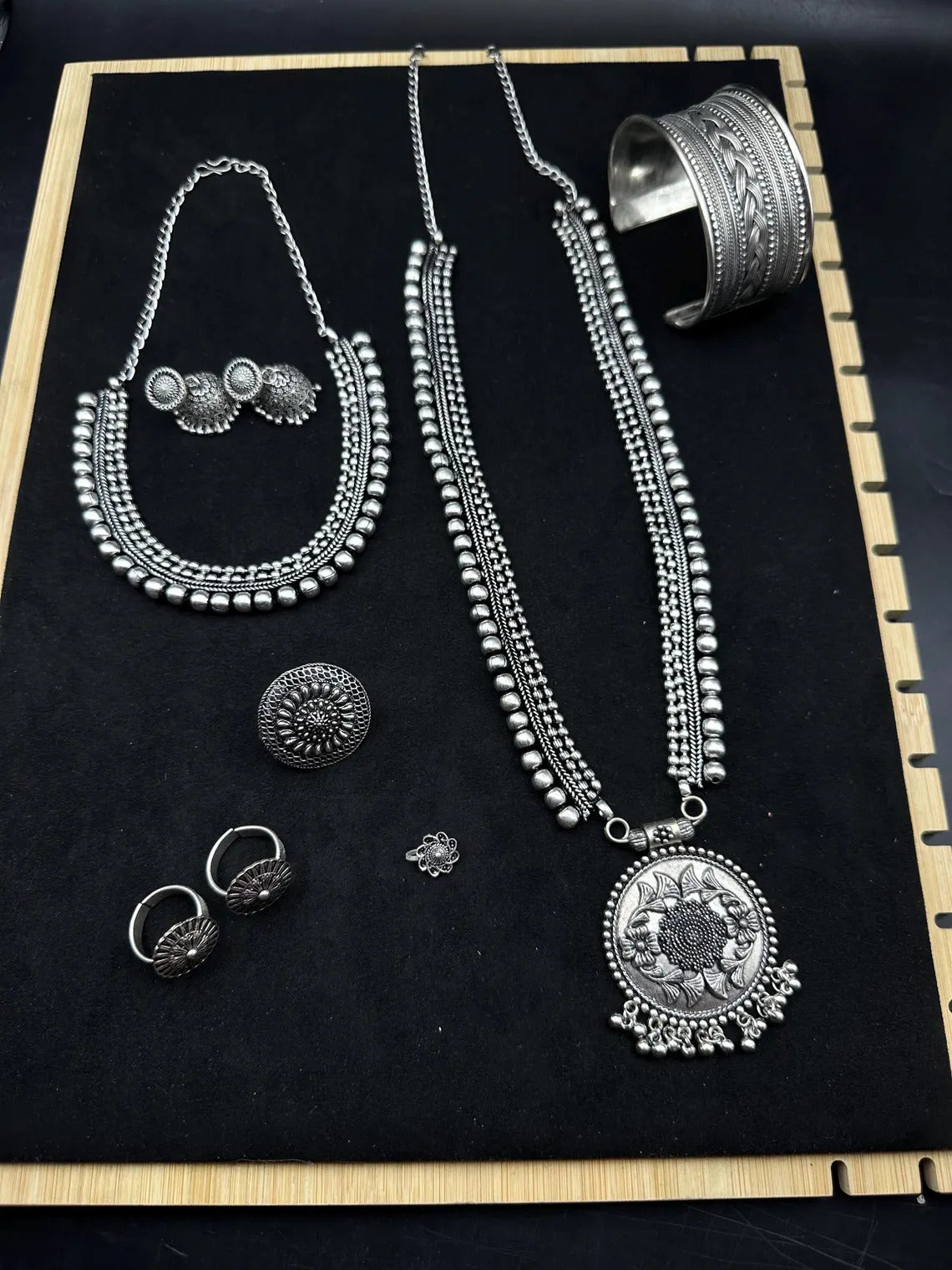 Color_Silver