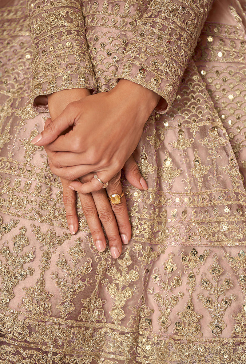 Color_Beige