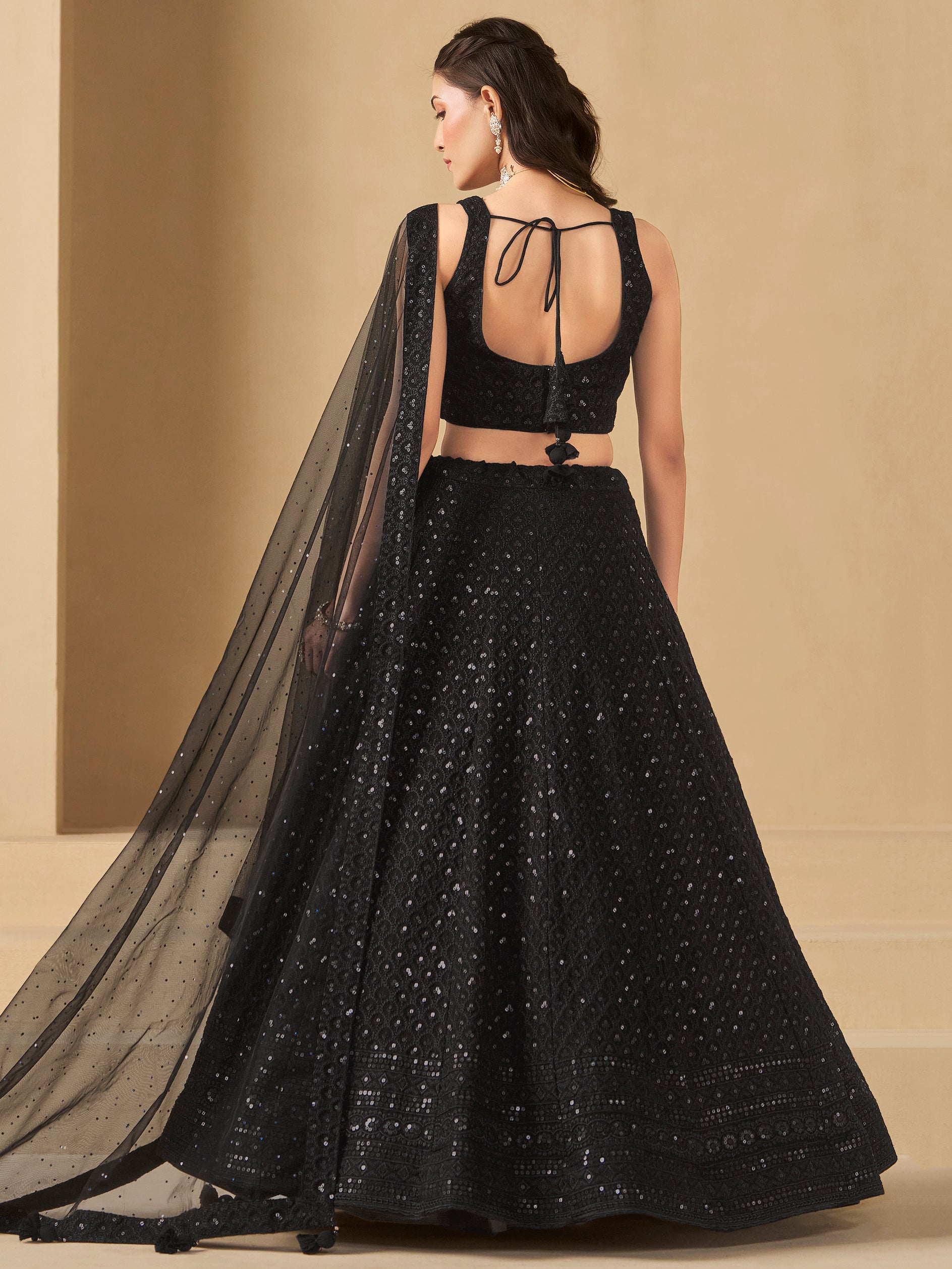 Color_Black