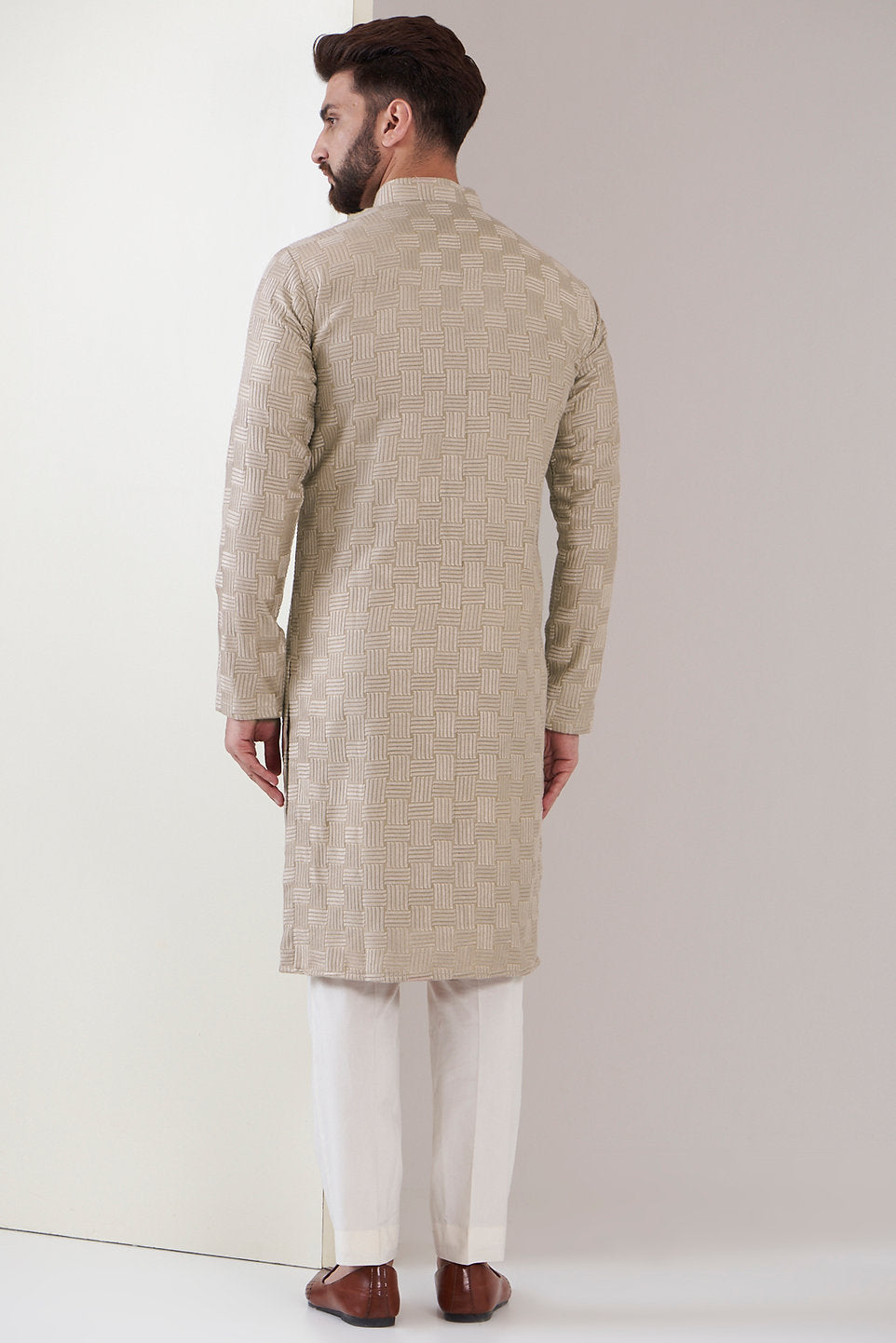 Color_Beige