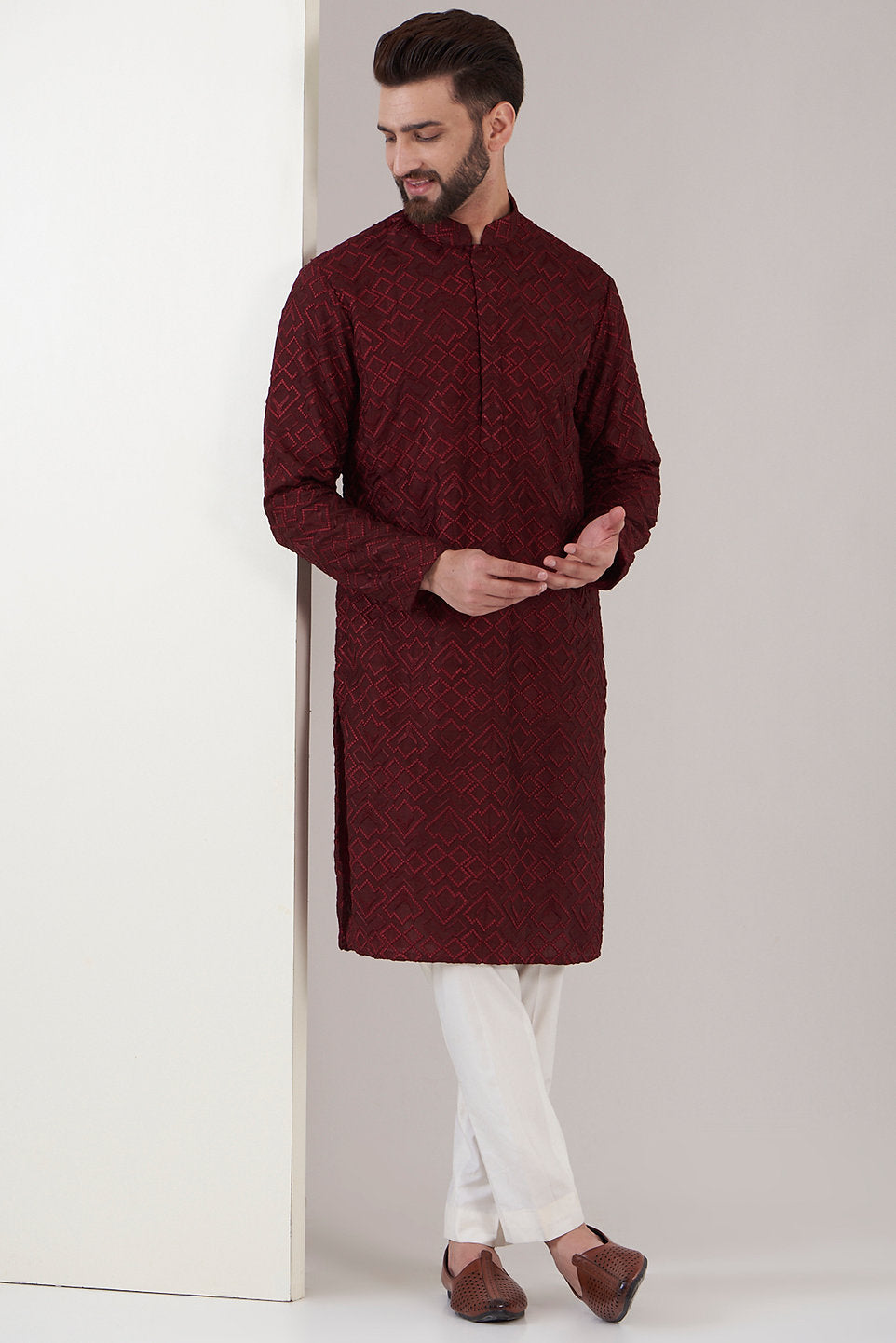 Color_Maroon