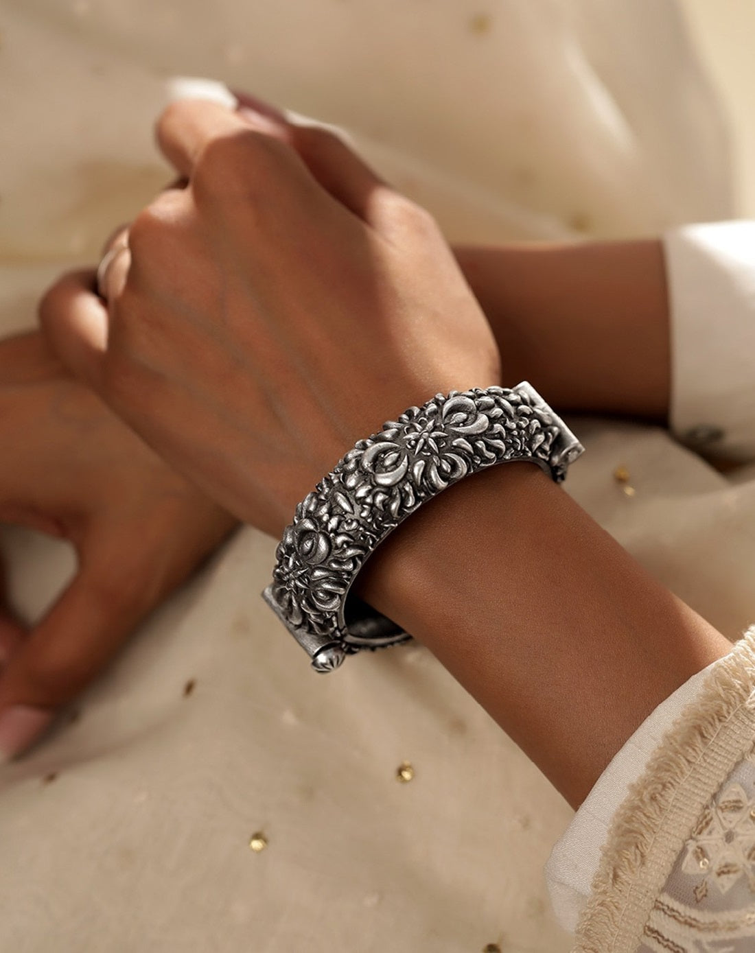 Color_Silver