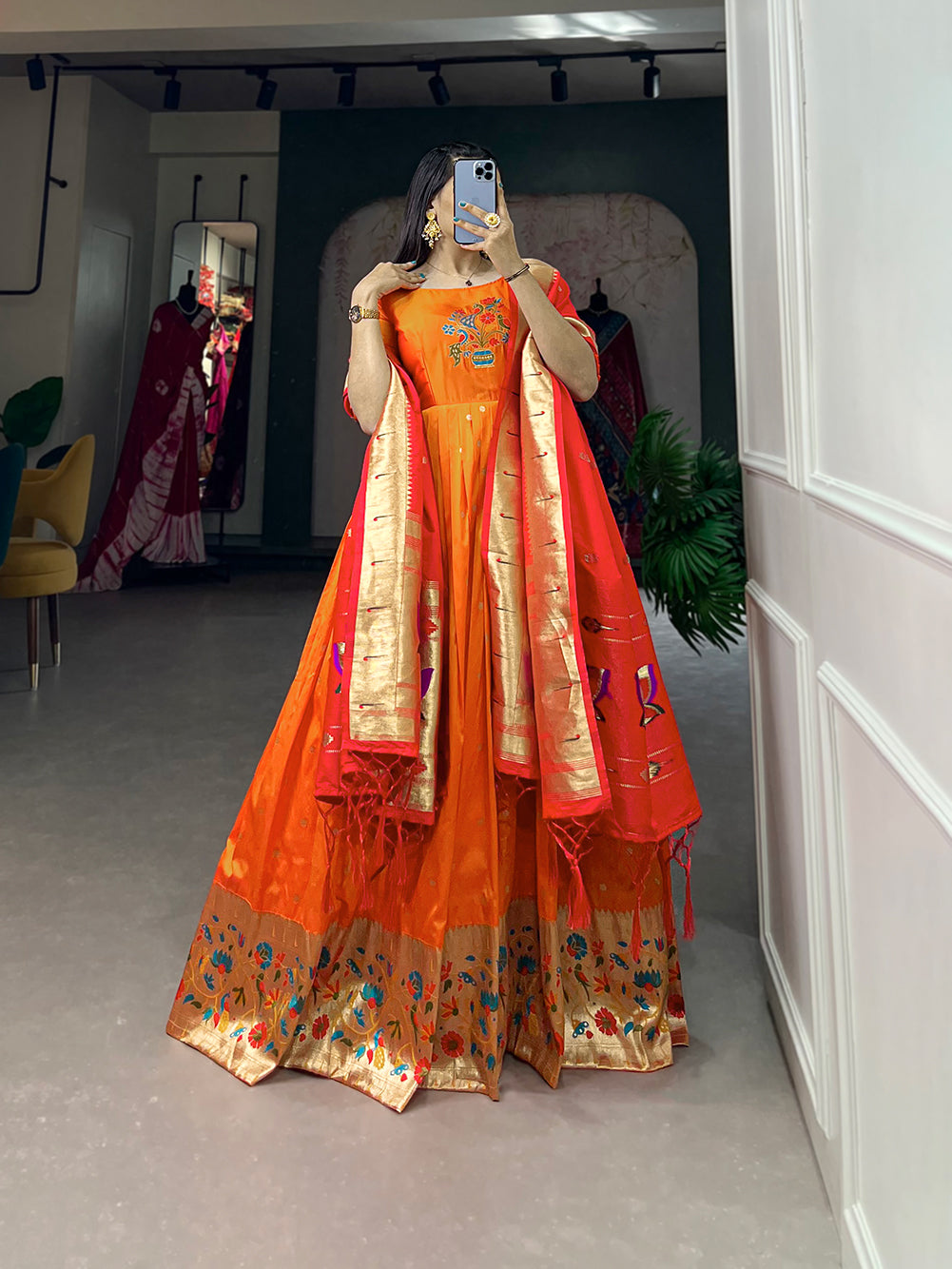 Color_Orange