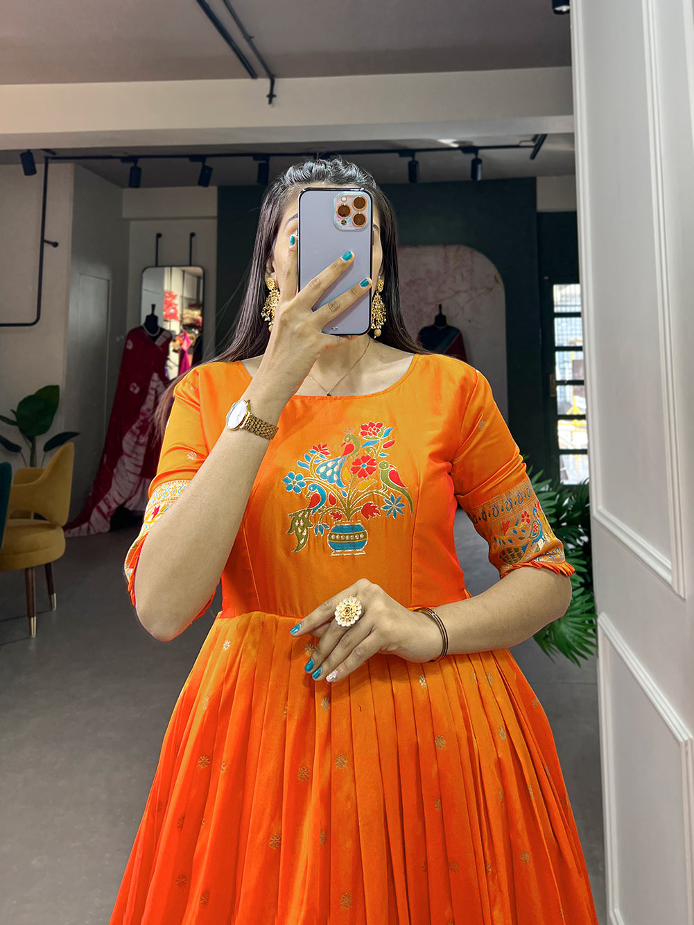 Color_Orange