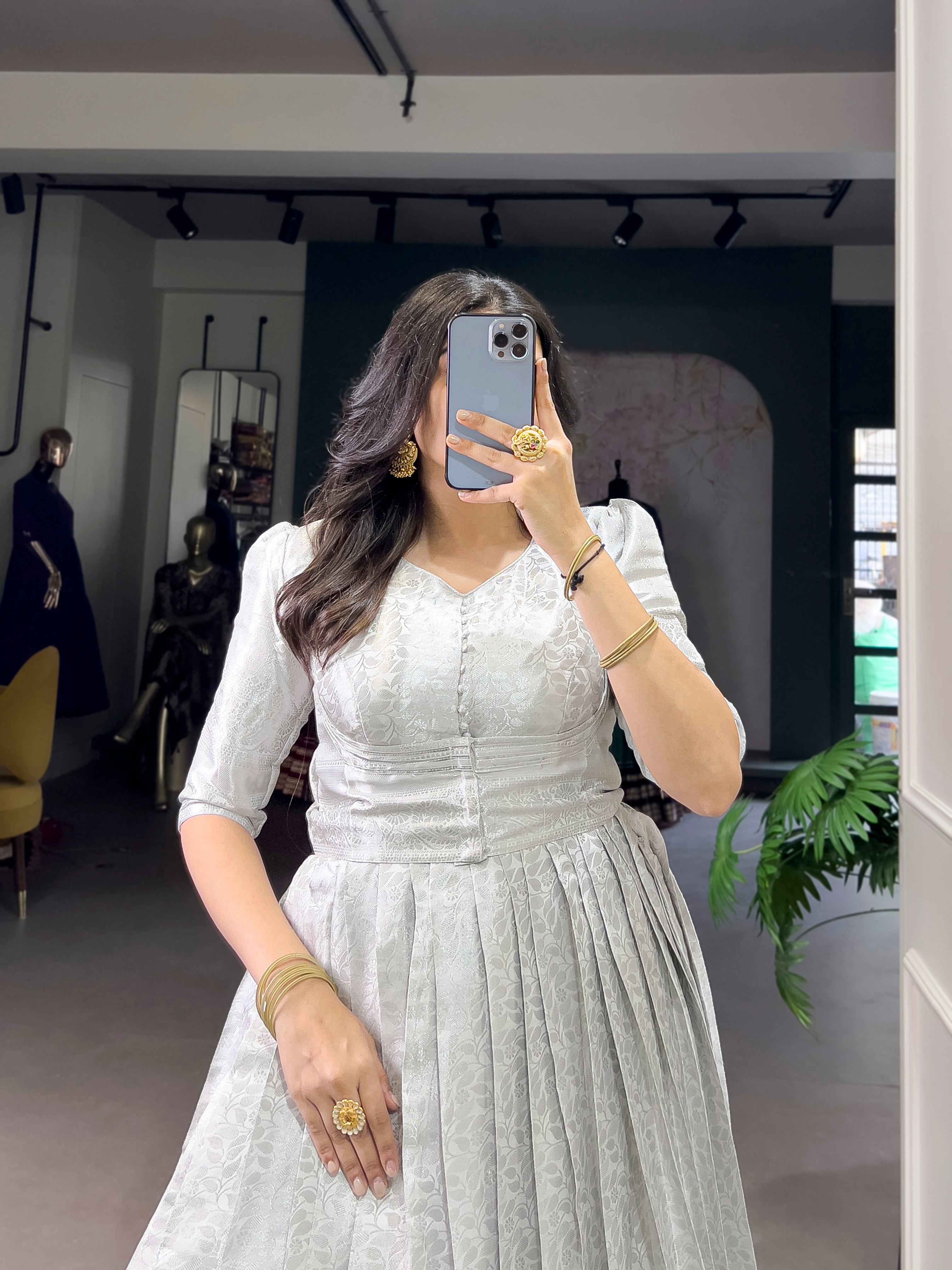 Color_Off White