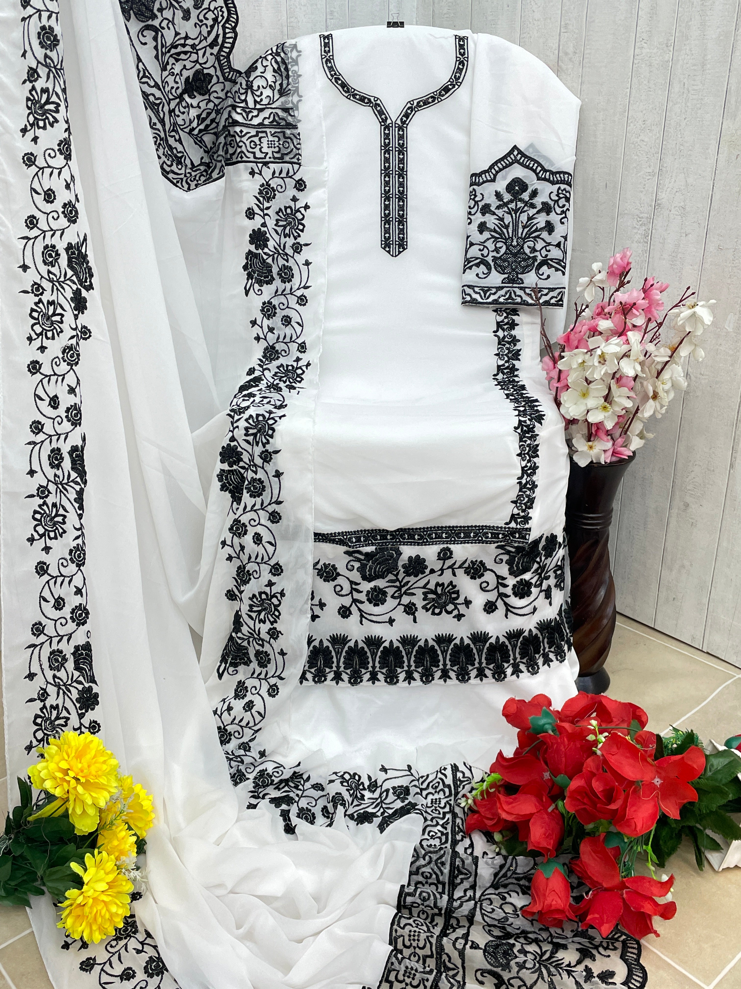 Color_white