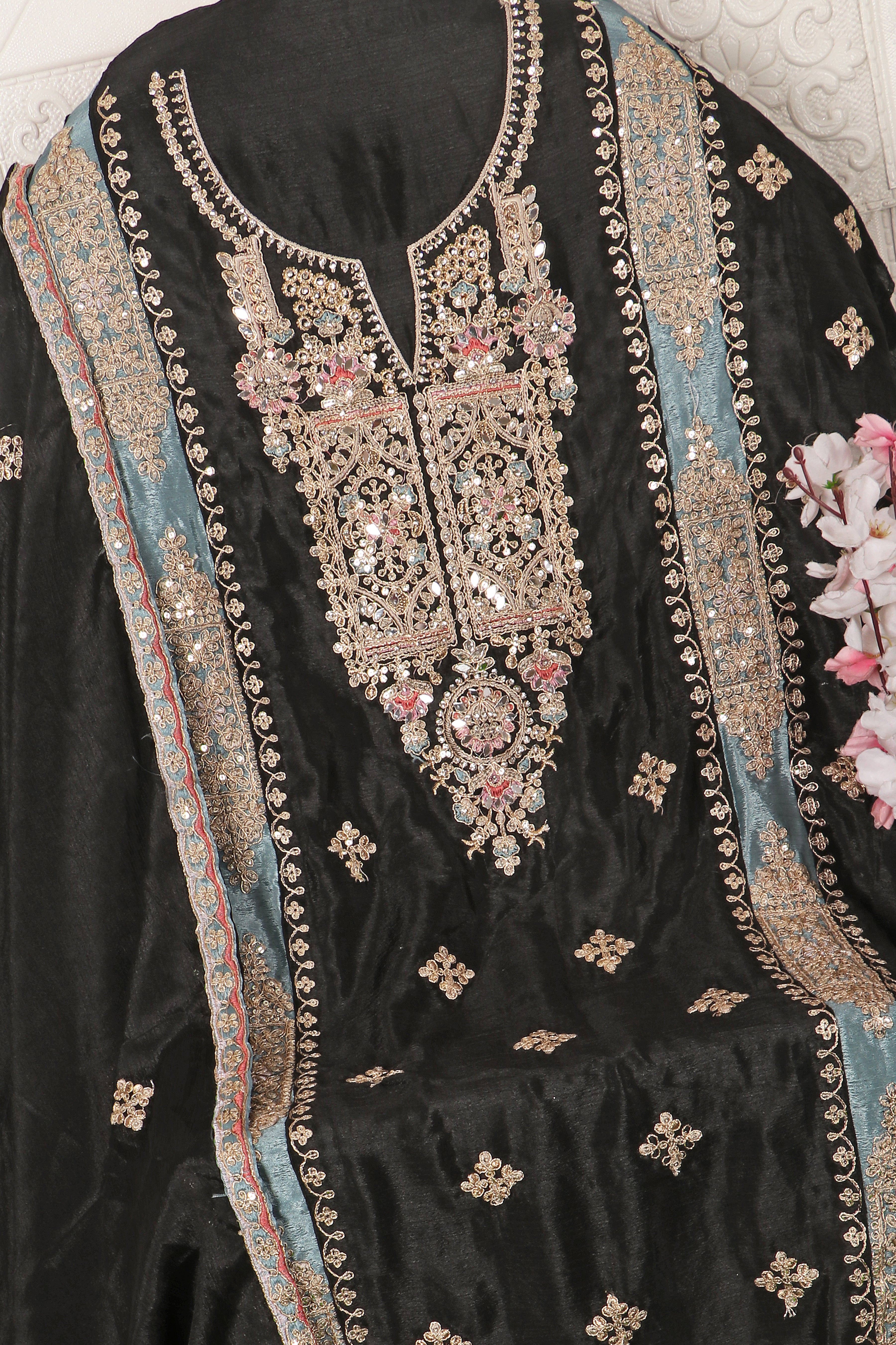 Color_black