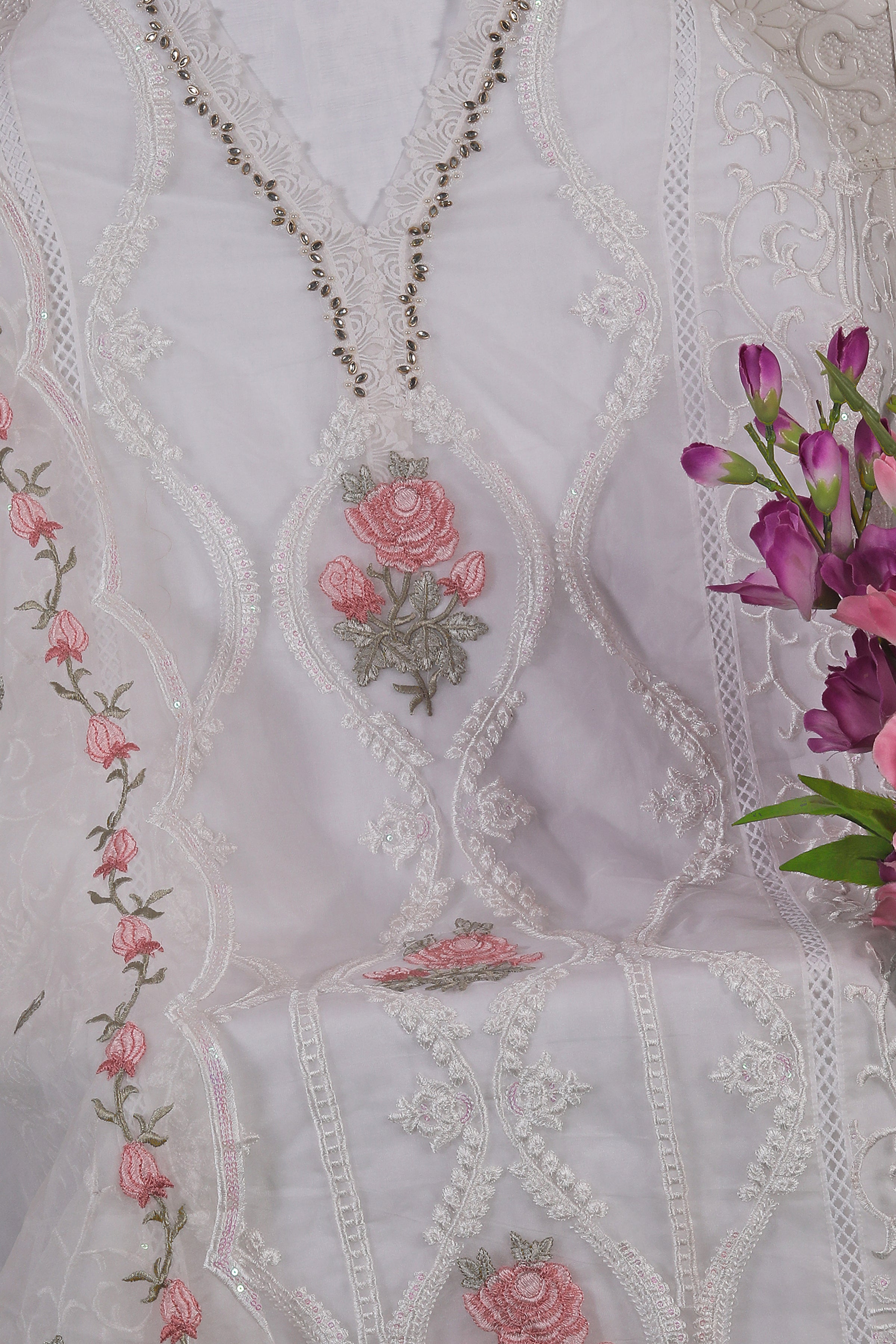 Color_white