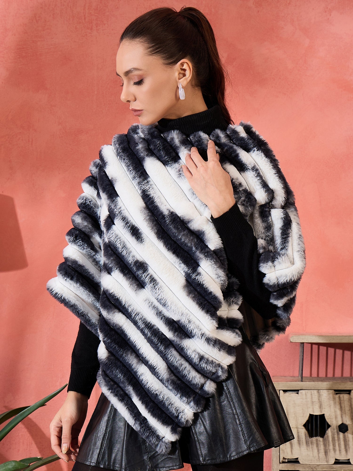 Women's Black White Dye Rabbit Faux Fur Poncho