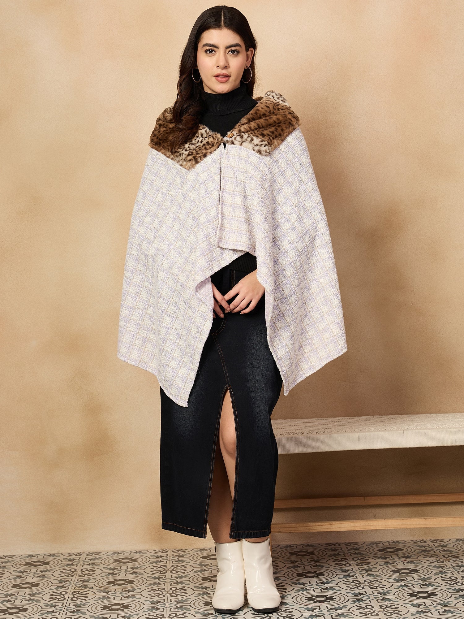 Women's Mauve White Big Check Acrylic Fur Poncho - InWeave