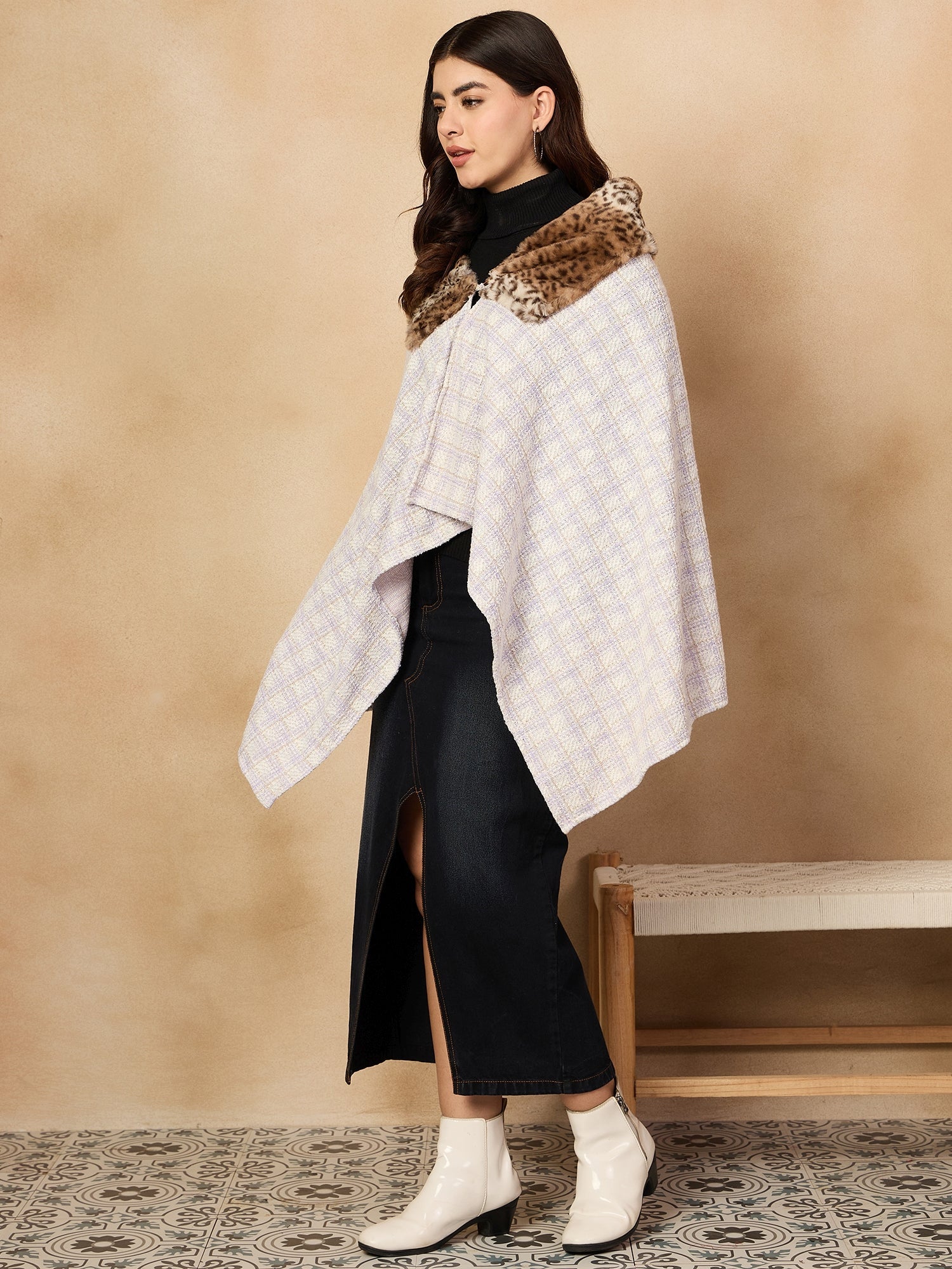 Women's Mauve White Big Check Acrylic Fur Poncho - InWeave