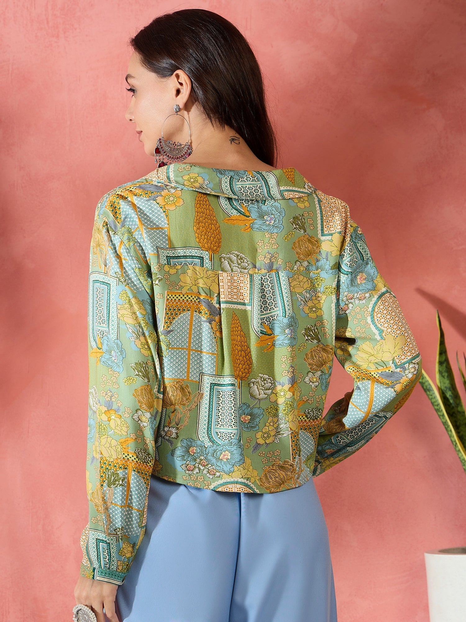 Women's Pear Green Window Print Collar Short Jacket - InWeave