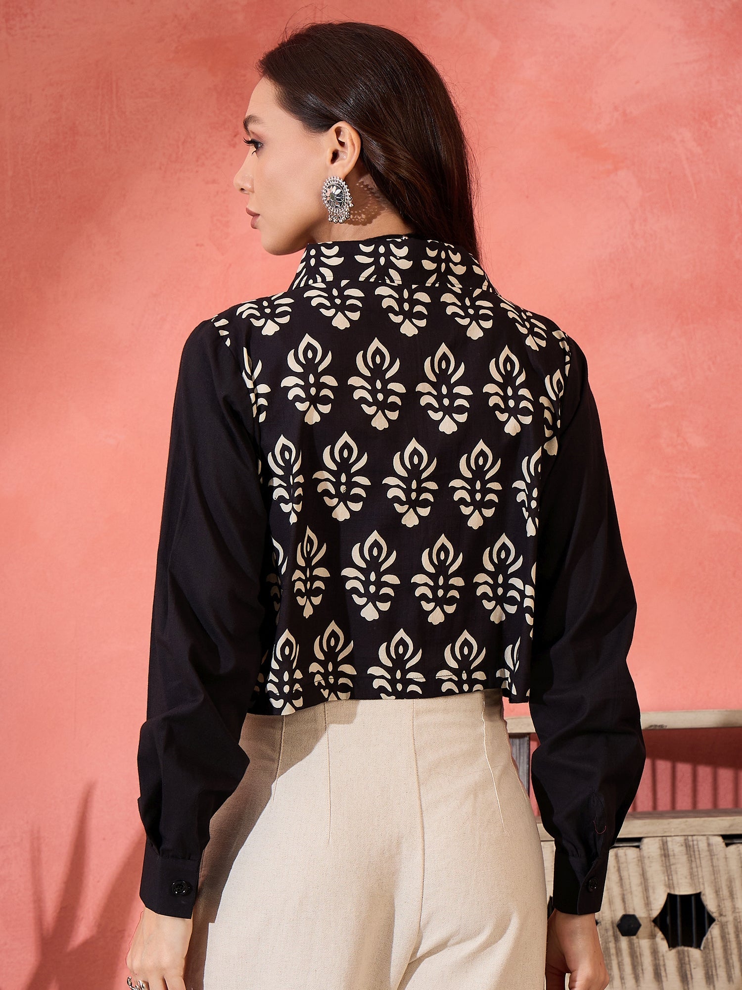 Women's Black White Block Print Pocket Jacket - InWeave