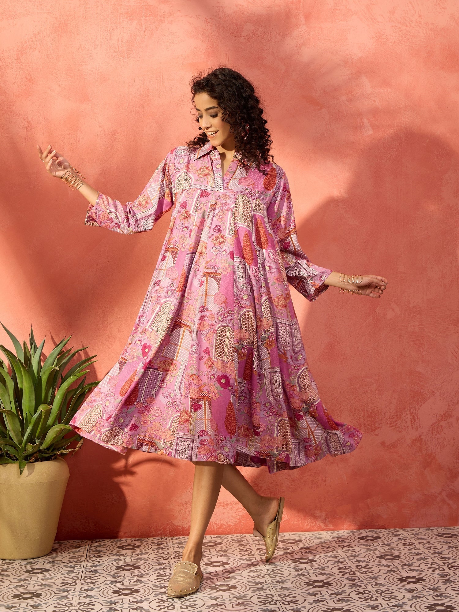 Women's Dull Pink Window Floral Flared Collar Dress - InWeave