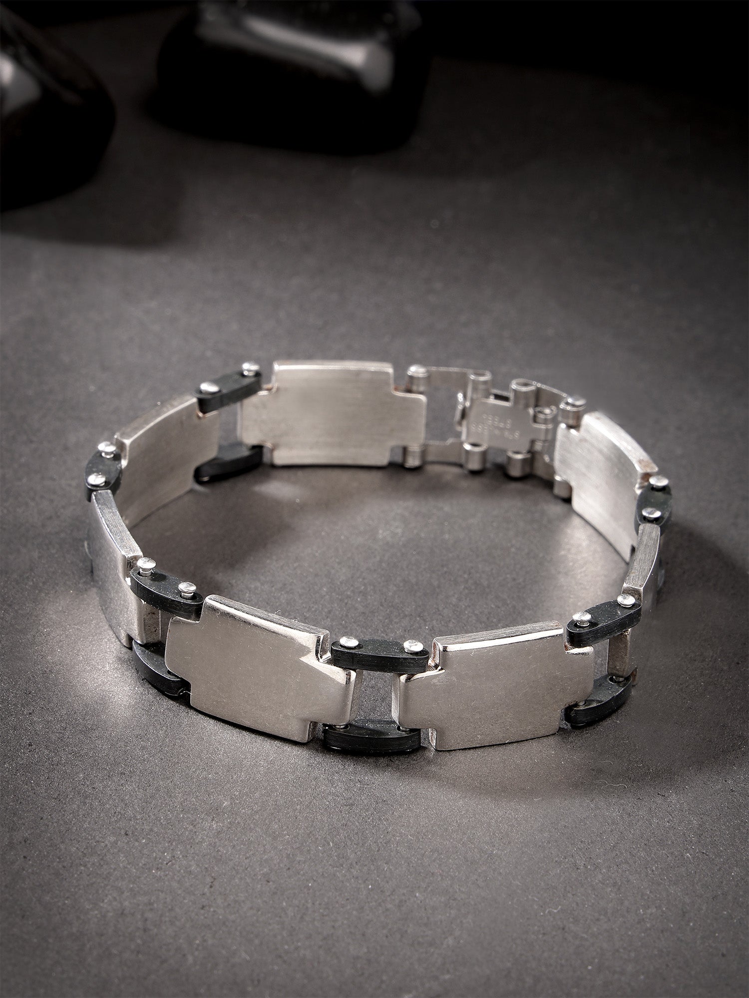 Color_silver