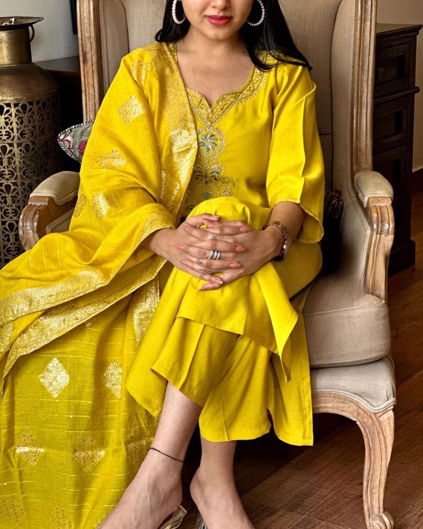 Color_yellow