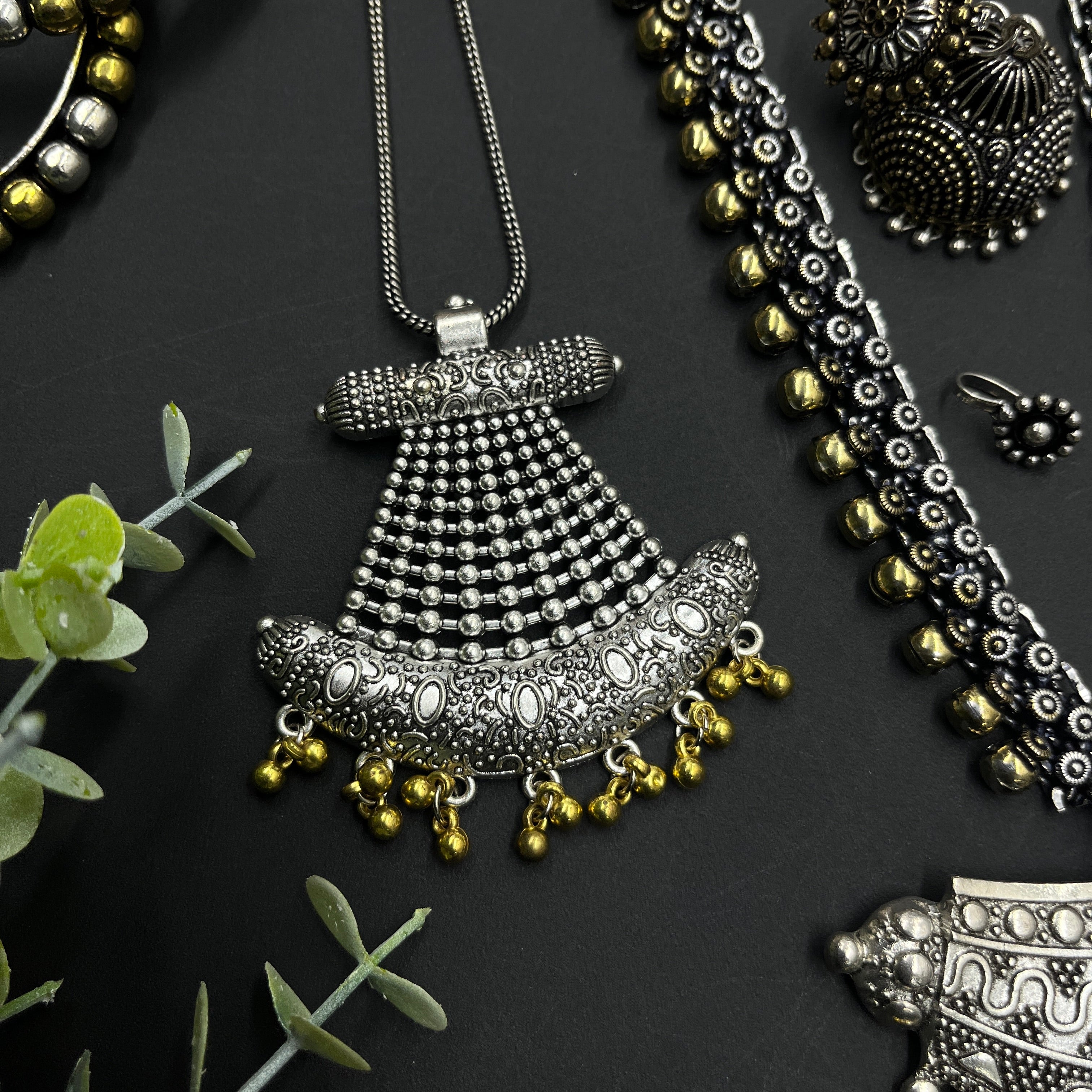 Color_Silver